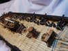На правом борту артиллерия установлена .