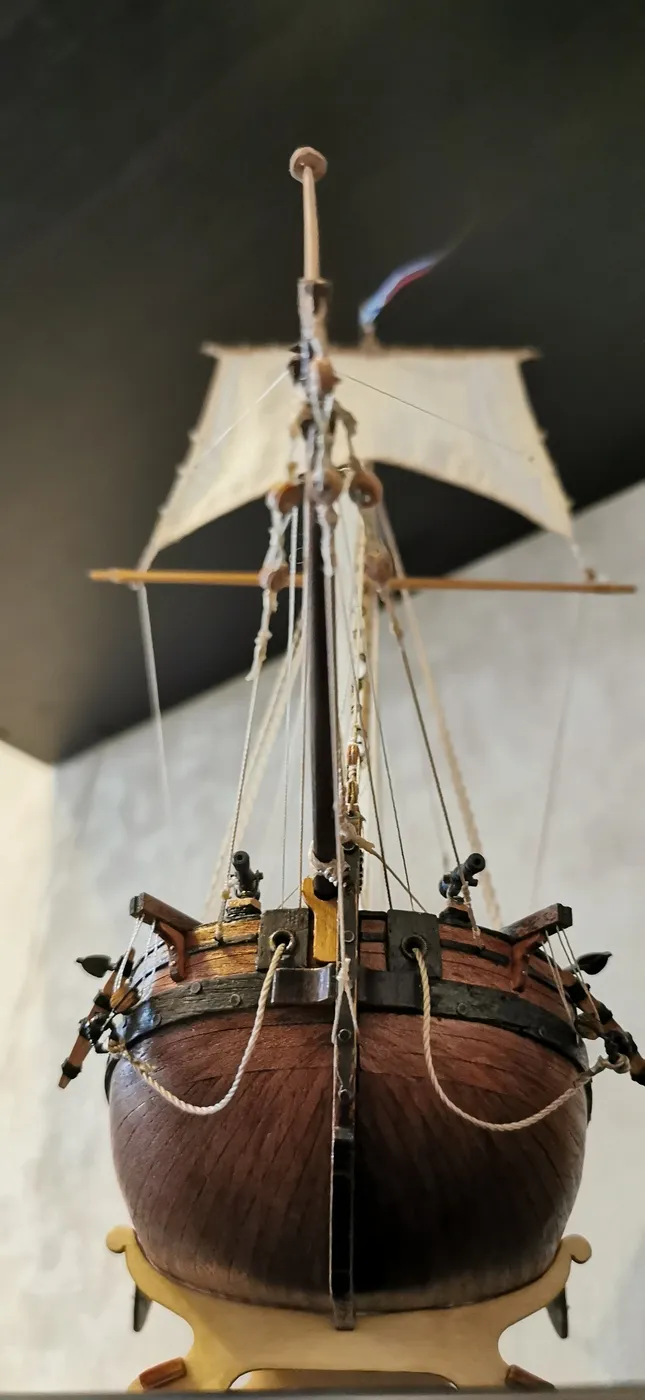 Модель корабля Бот Святой Гавриил - Верфь на Столе