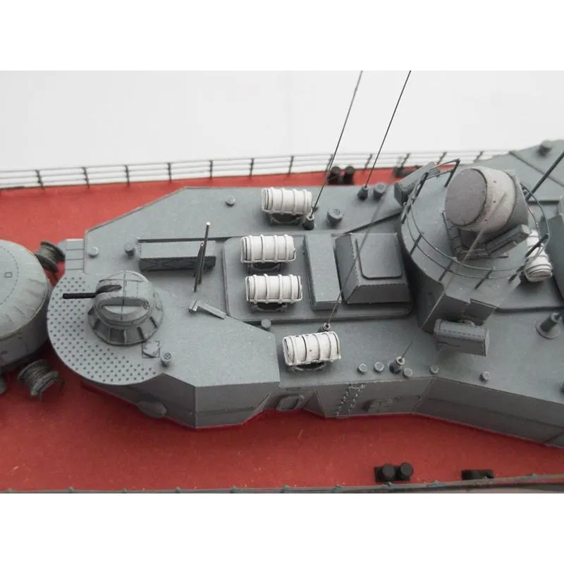 Модель из картона малый ракетный корабль "Мираж", СССР 1987 г Модель из картона малый ракетный корабль "Мираж", СССР 1987 г