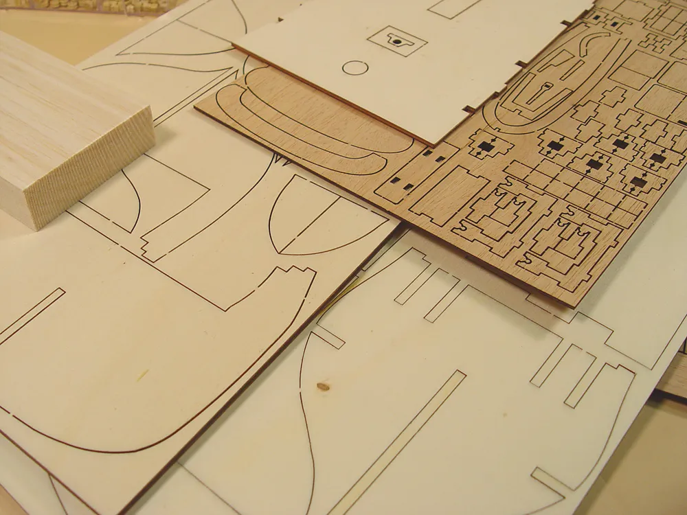 Барк Endeavour + (Полный набор инструментов, клея и краски)