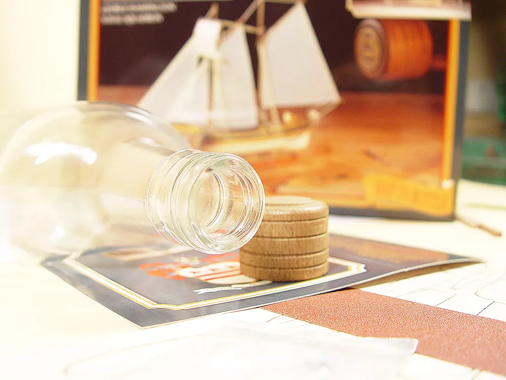 Hannah корабль в бутылке + набор инструментов для сборки, клея и краски Hannah корабль в бутылке + набор инструментов для сборки, клея и краски