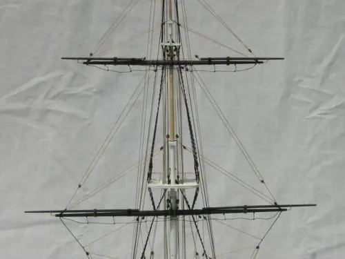 USS Constitution сечение (НЕКОМПЛЕКТ) USS Constitution сечение (НЕКОМПЛЕКТ)