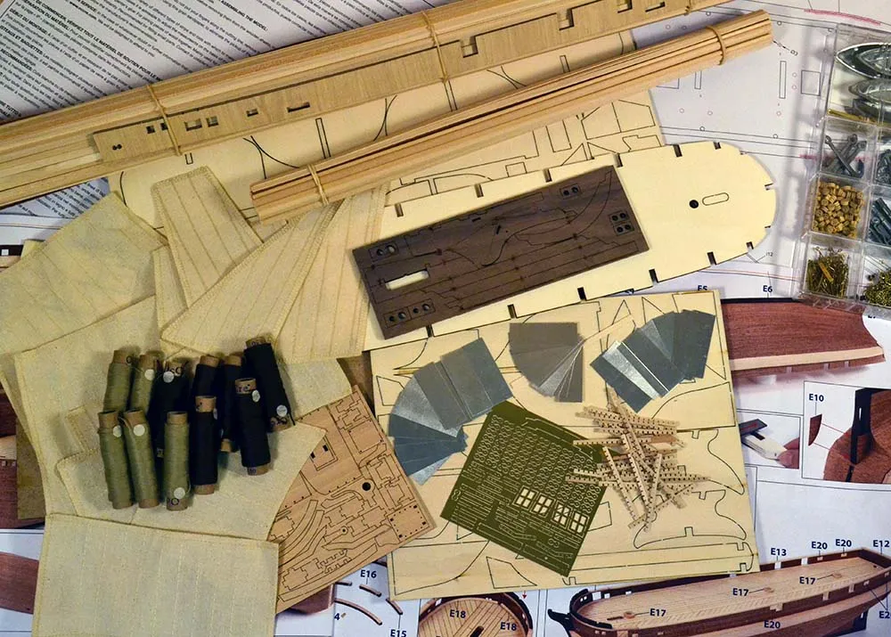 Бомбардирский корабль HMS Erebus + (Полный набор инструментов, клея и краски) Бомбардирский корабль HMS Erebus + (Полный набор инструментов, клея и краски)