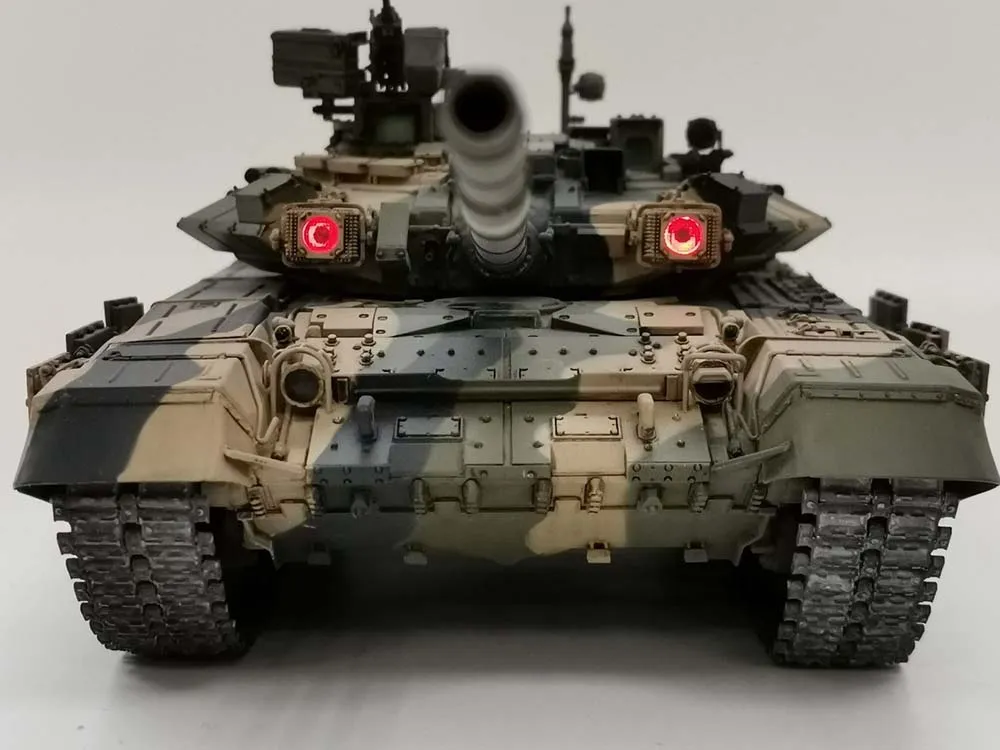 Российский основной боевой танк Т-90 Российский основной боевой танк Т-90