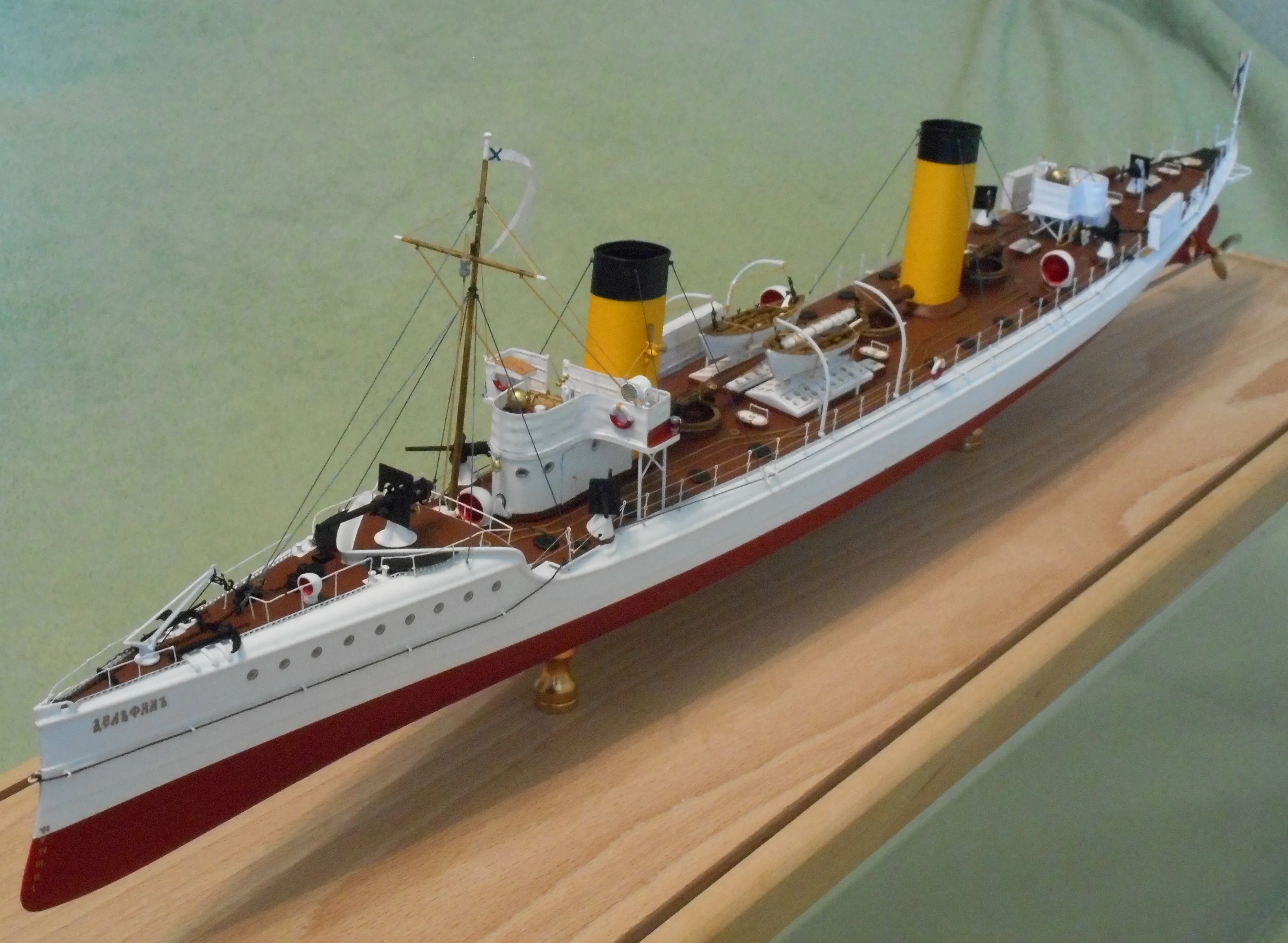 Модель корабля Эскадренный миноносец "Дельфин" - Верфь на Столе