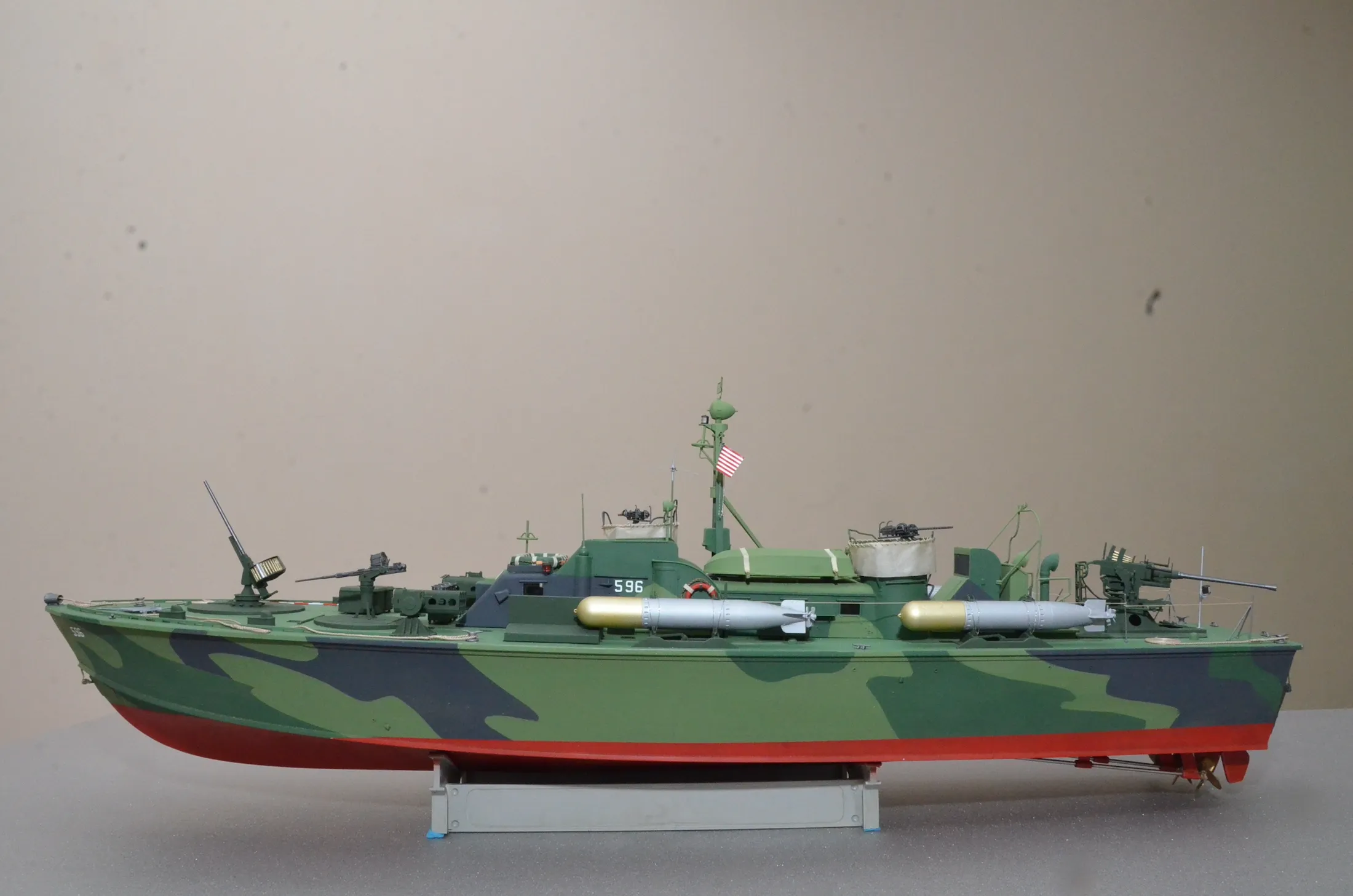 Модель корабля Elco 80 Torpedo Boat PT-596  - Верфь на Столе