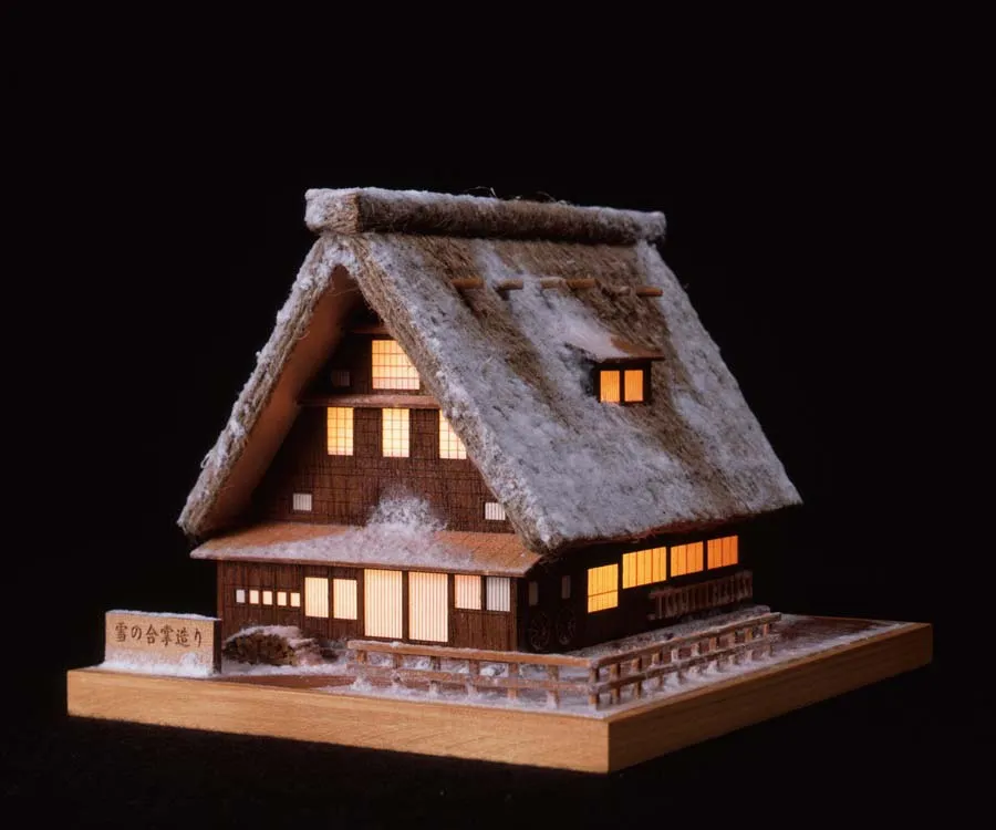 Yuki-No-Gassho, дом с подсветкой Yuki-No-Gassho, дом с подсветкой