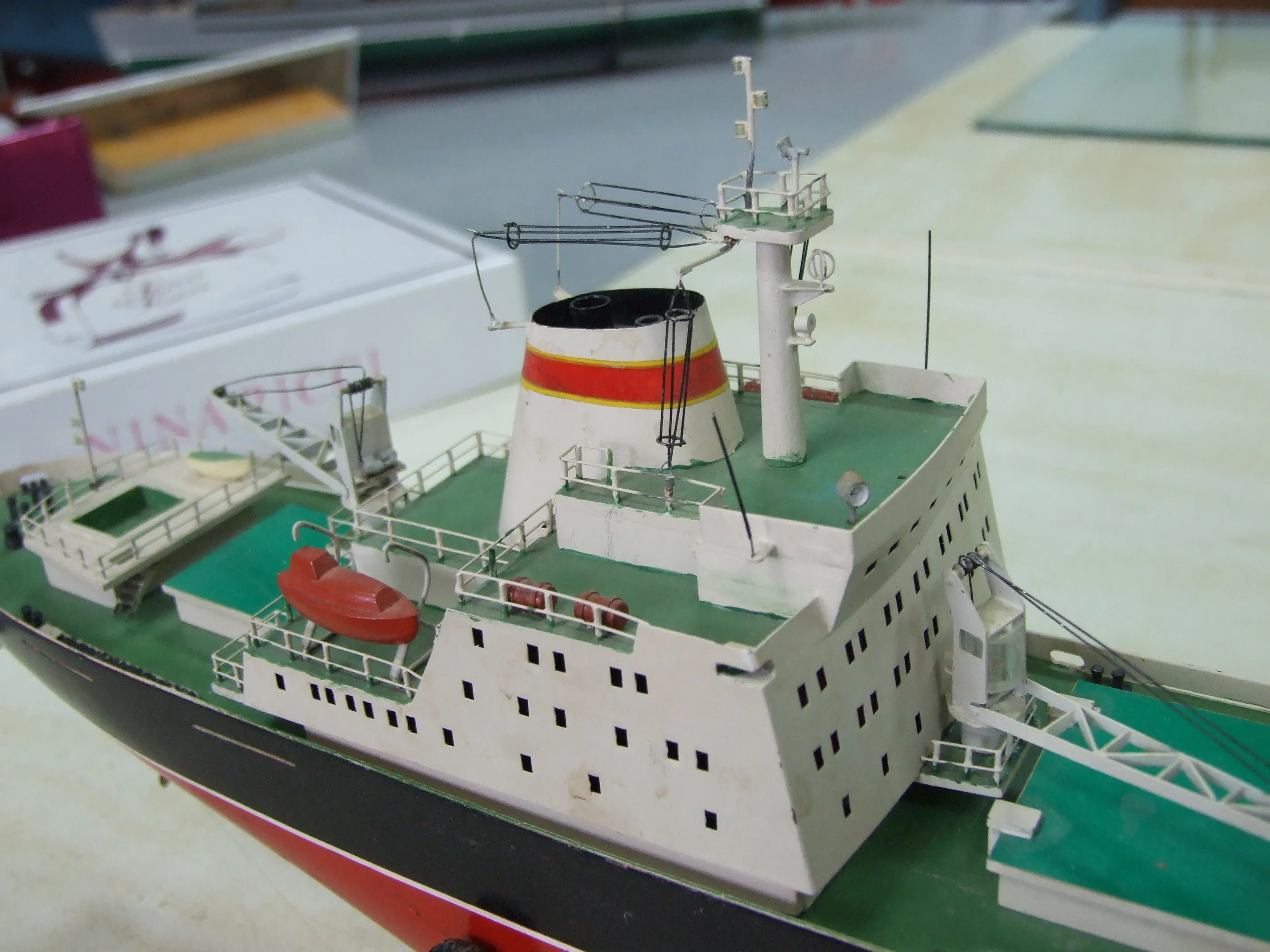 Модель корабля Сухогрузное судно "Капитан Кушнаренко" - Верфь на Столе