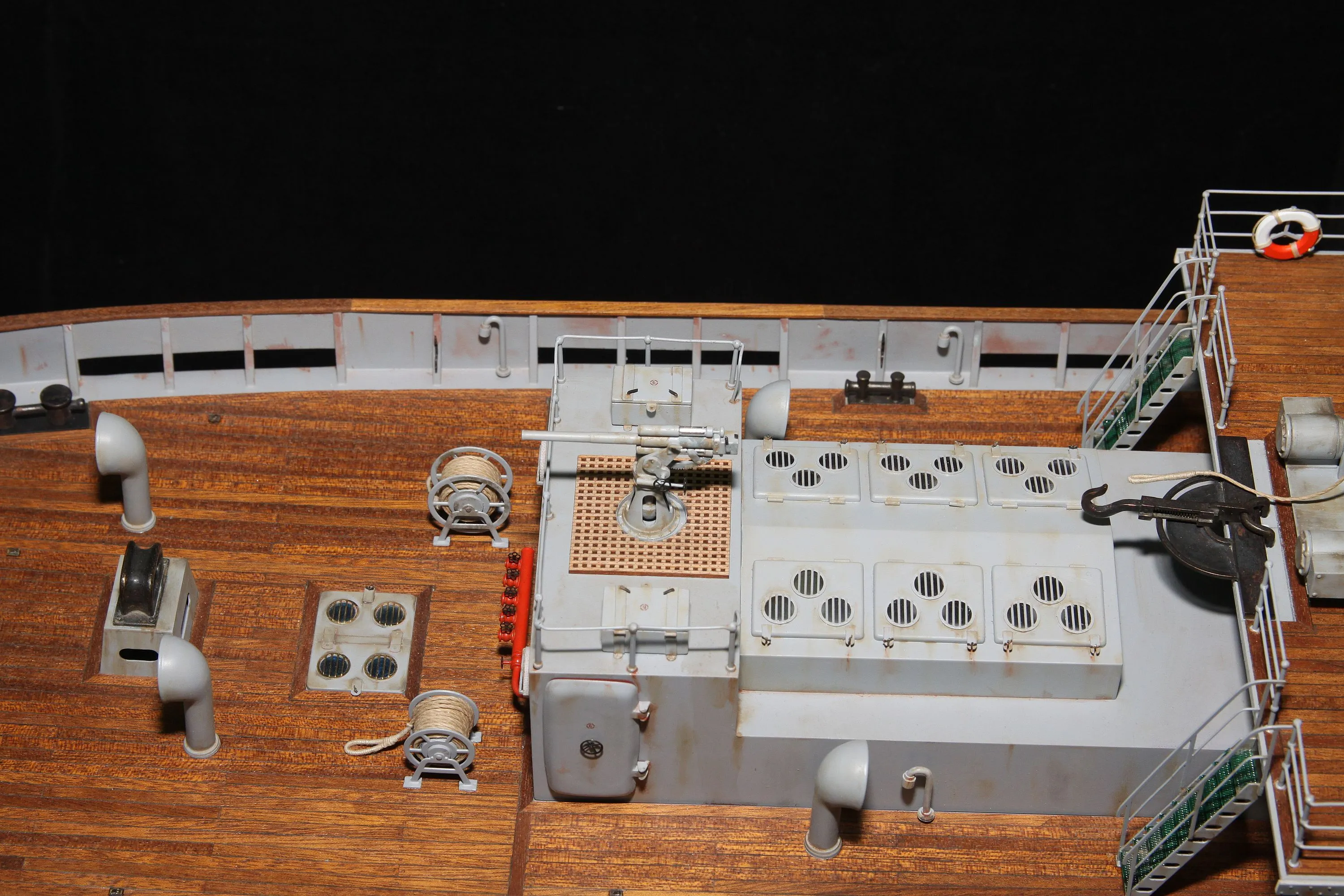 Модель корабля Буксир-спасатель "Шквал" 1943г. - Верфь на Столе