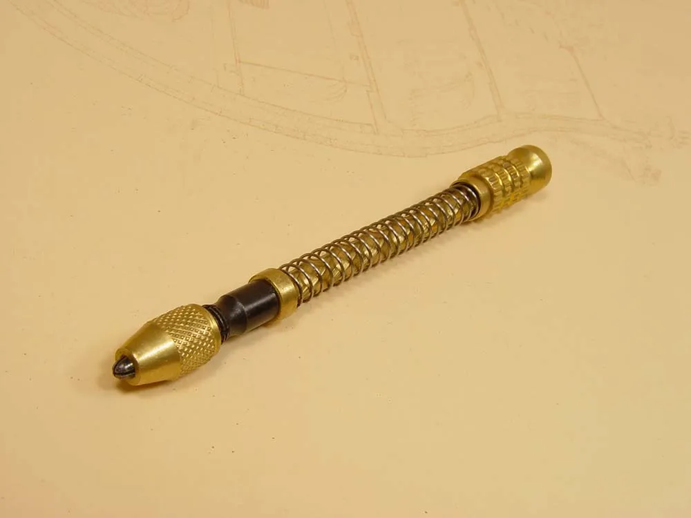 Ручная мини-дрель "Ленивица" Ручная мини-дрель "Ленивица"