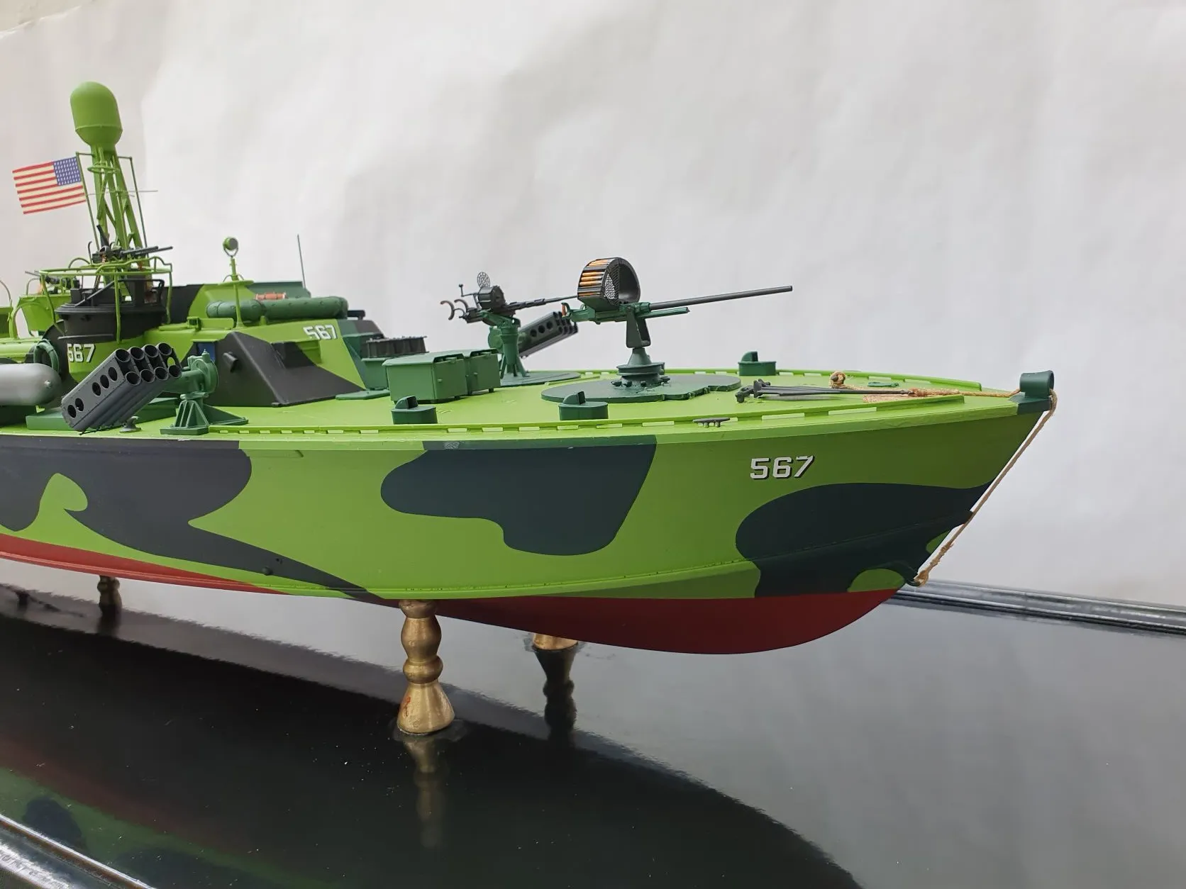 Модель корабля ELCO 80 TORPEDO BOAT PT-567  - Верфь на Столе