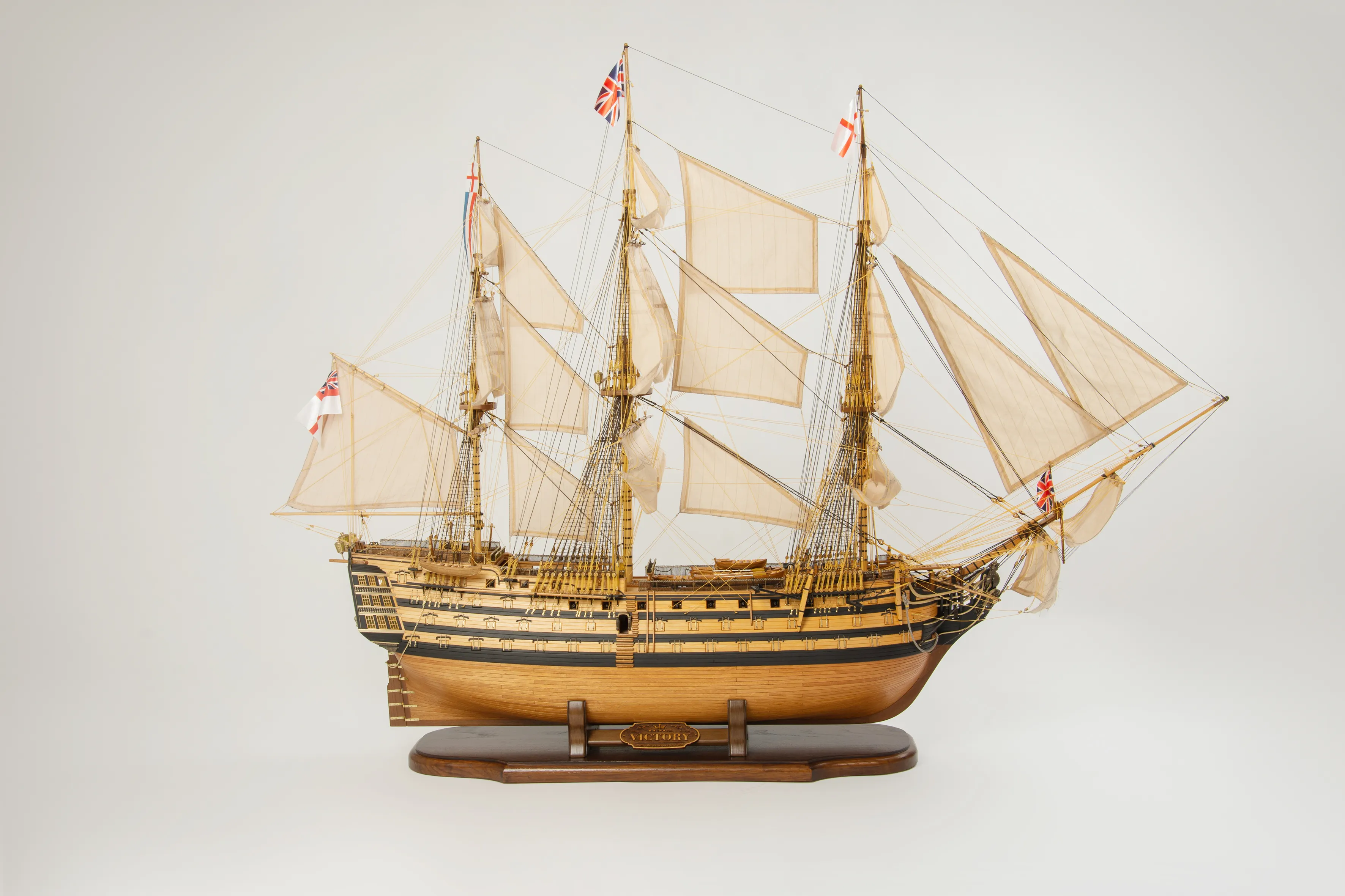 Модель корабля Линкор HMS "Victory" - Верфь на Столе