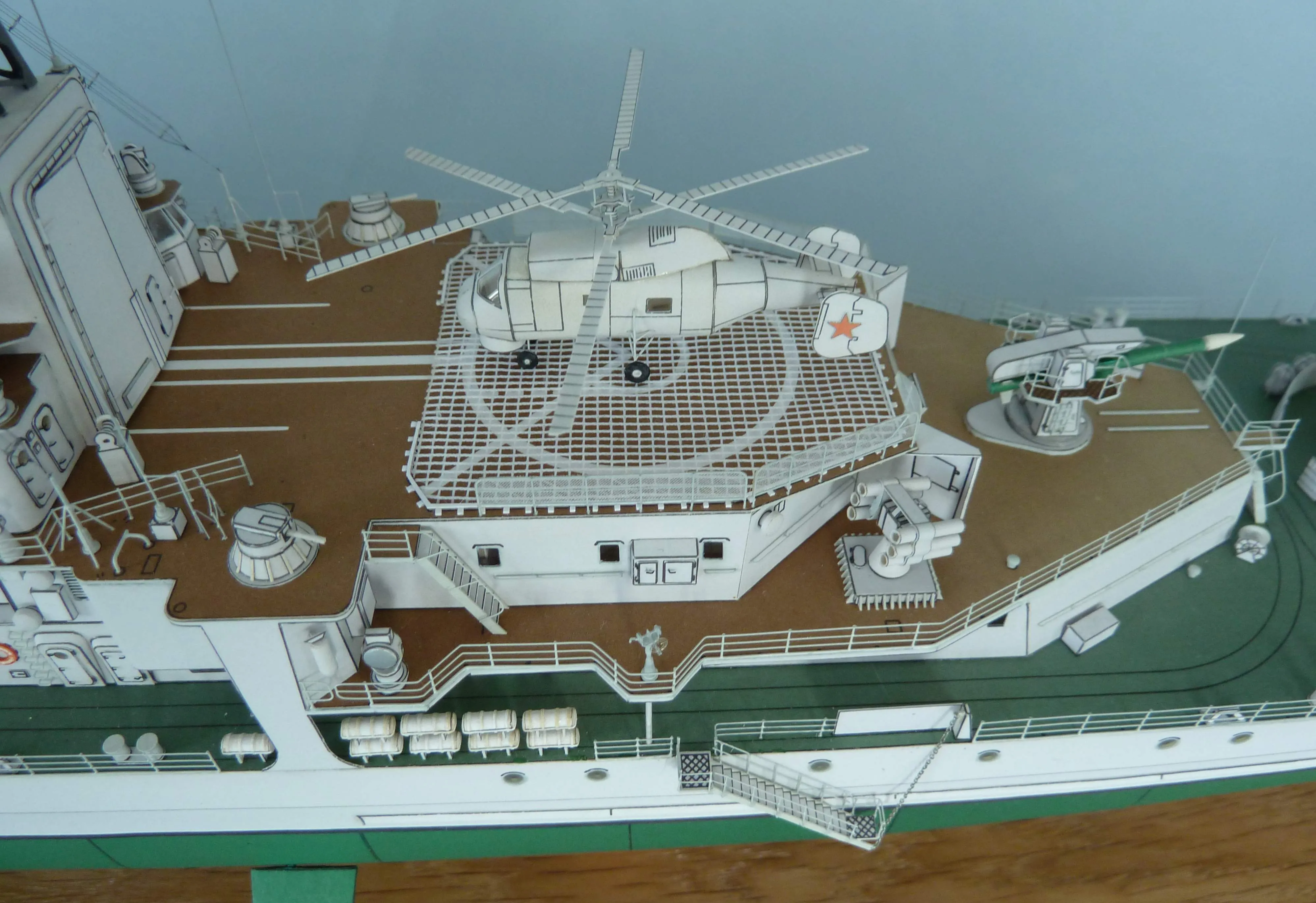 Модель корабля ЭМ пр. 956 "Современный"  - Верфь на Столе