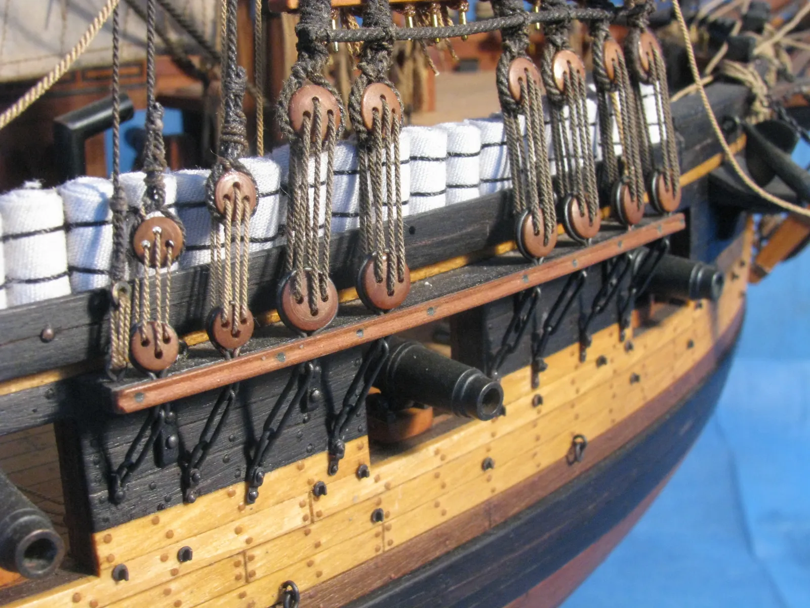 Модель корабля 20-ти пушечный бриг "Парис" - Верфь на Столе