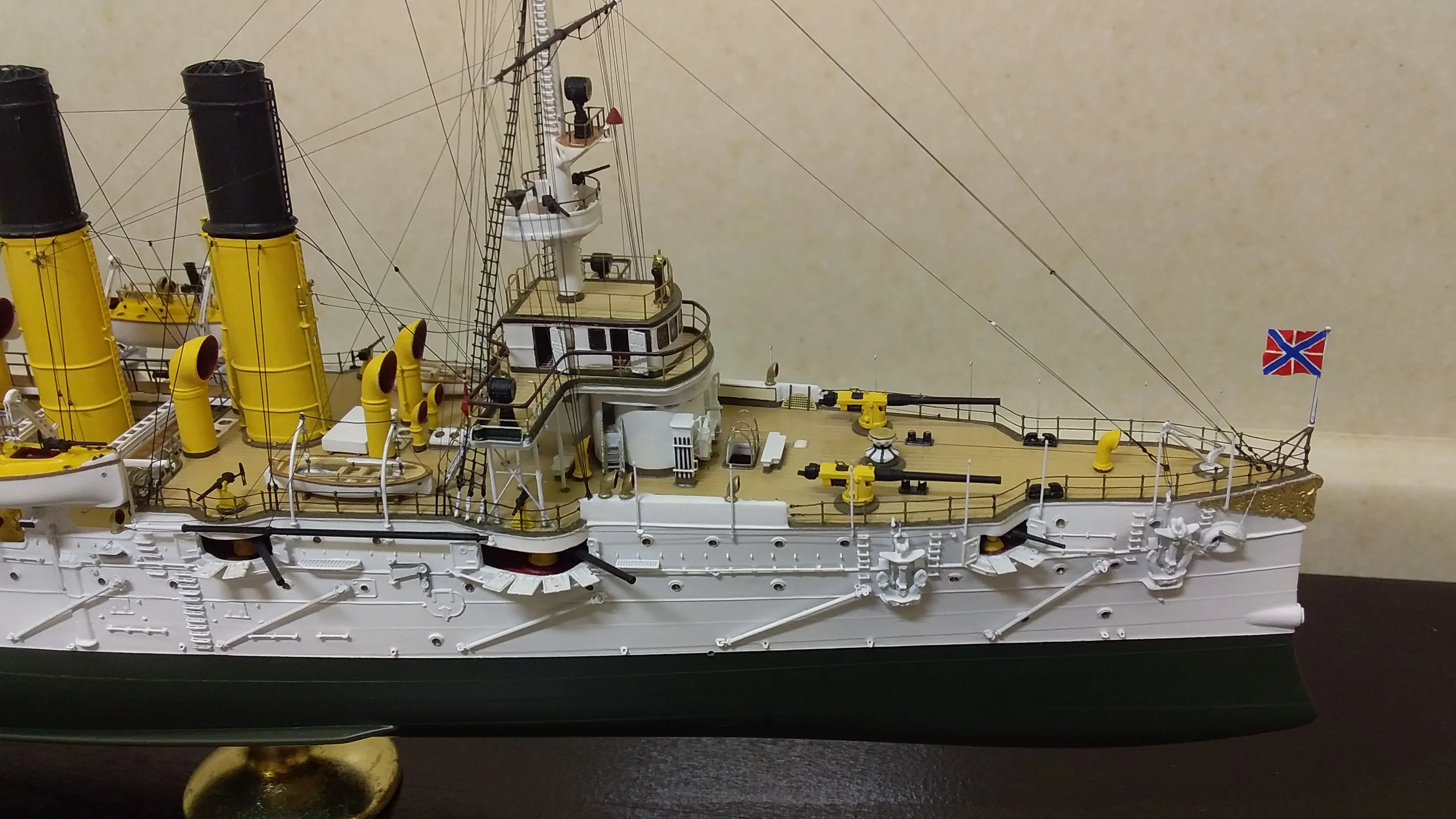 Модель корабля Бронепалубный крейсер 1 ранга «Варяг» - Верфь на Столе