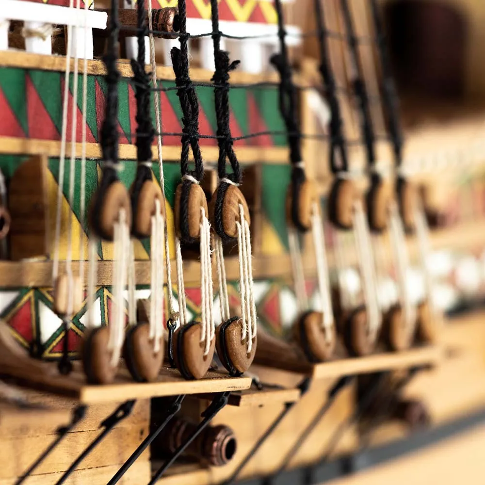 Галеон Revenge + (Полный набор инструментов, клея и краски)