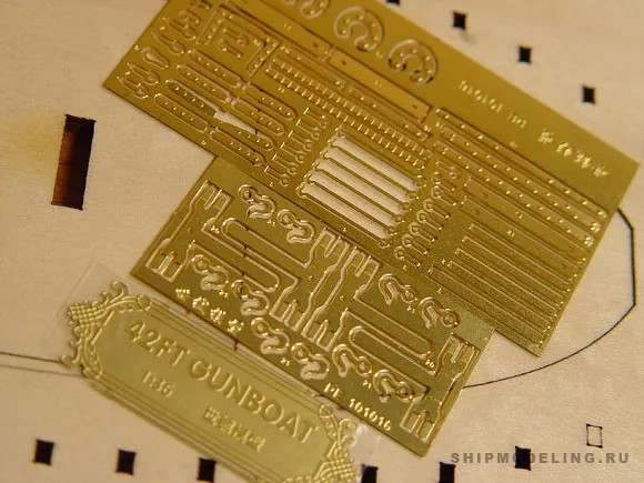 Вооруженный баркас (Longboat Armed For War) + (Стартовый набор инструментов)