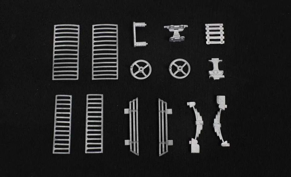 Сборная модель трамвая Lisboa + (Полный набор инструментов, клея и краски) Сборная модель трамвая Lisboa + (Полный набор инструментов, клея и краски)