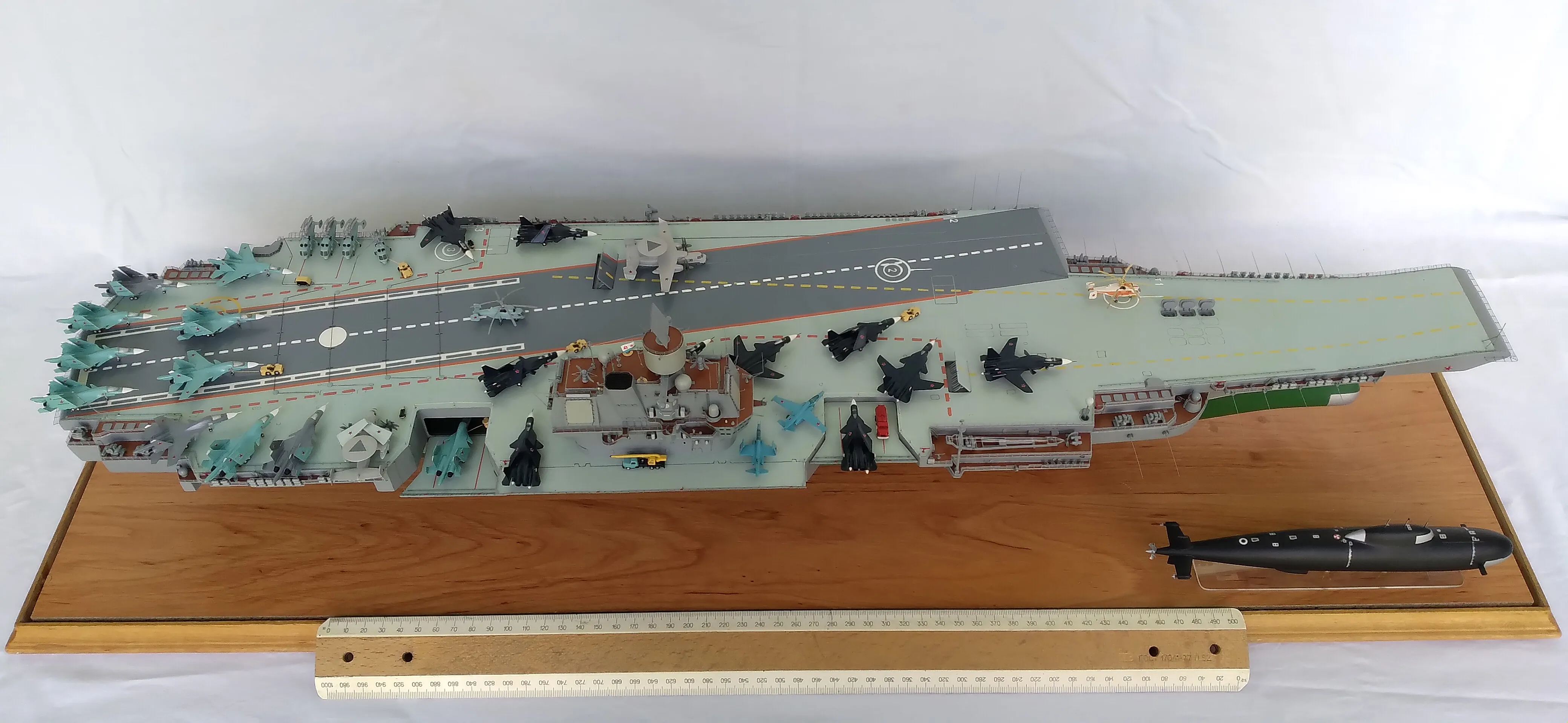 Модель корабля Авианесущий крейсер "Ульяновск" - Верфь на Столе