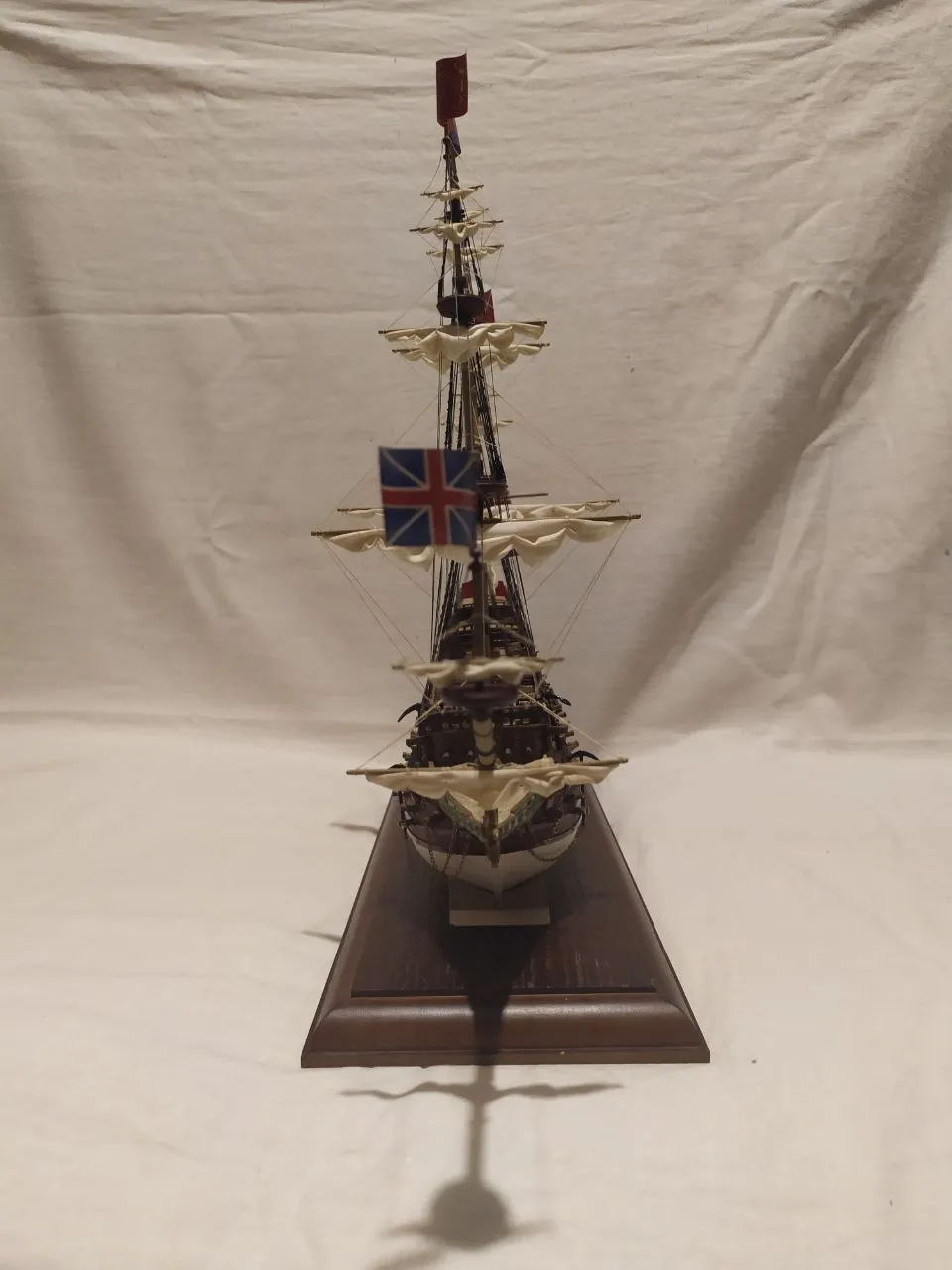 Модель корабля Галеон "Соверен оф зе Сиз" - Верфь на Столе