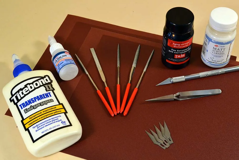 Деревенская изба, версия с подсветкой, 633 детали + (Расширенный набор для сборки) Деревенская изба, версия с подсветкой, 633 детали + (Расширенный набор для сборки)