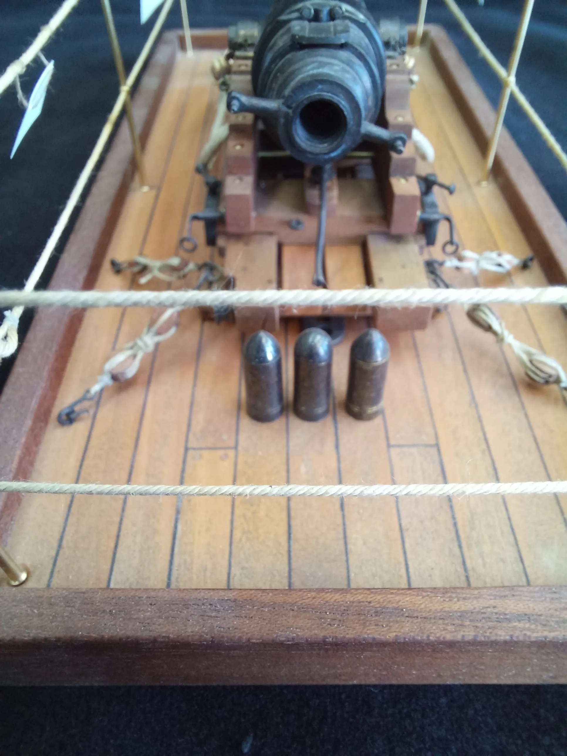 Модель корабля 7-дюймовая пушка Армстронга обр. 1864 г. на морском станке - Верфь на Столе