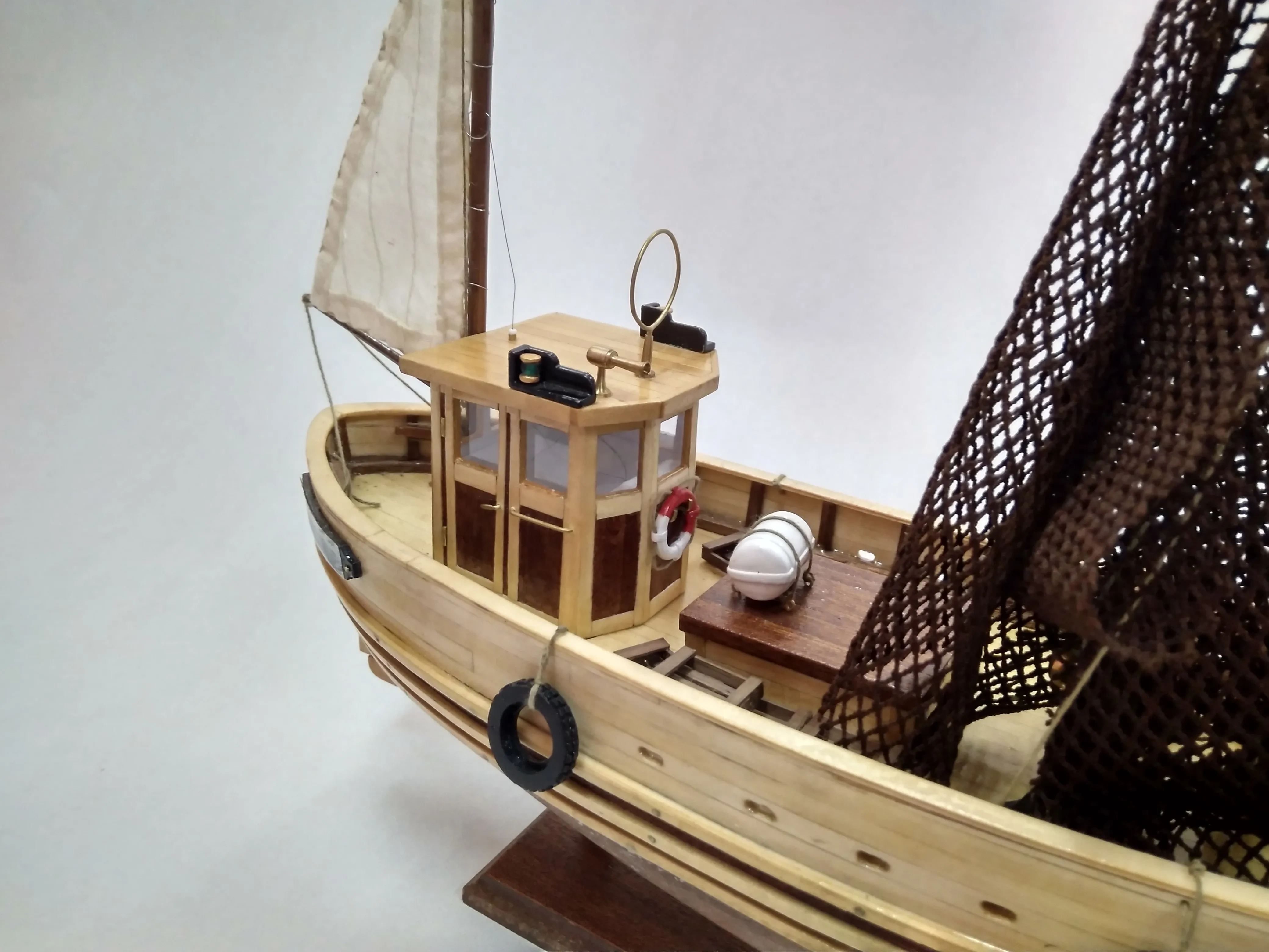 Модель корабля Рыболовное судно "BREMEN" - Верфь на Столе