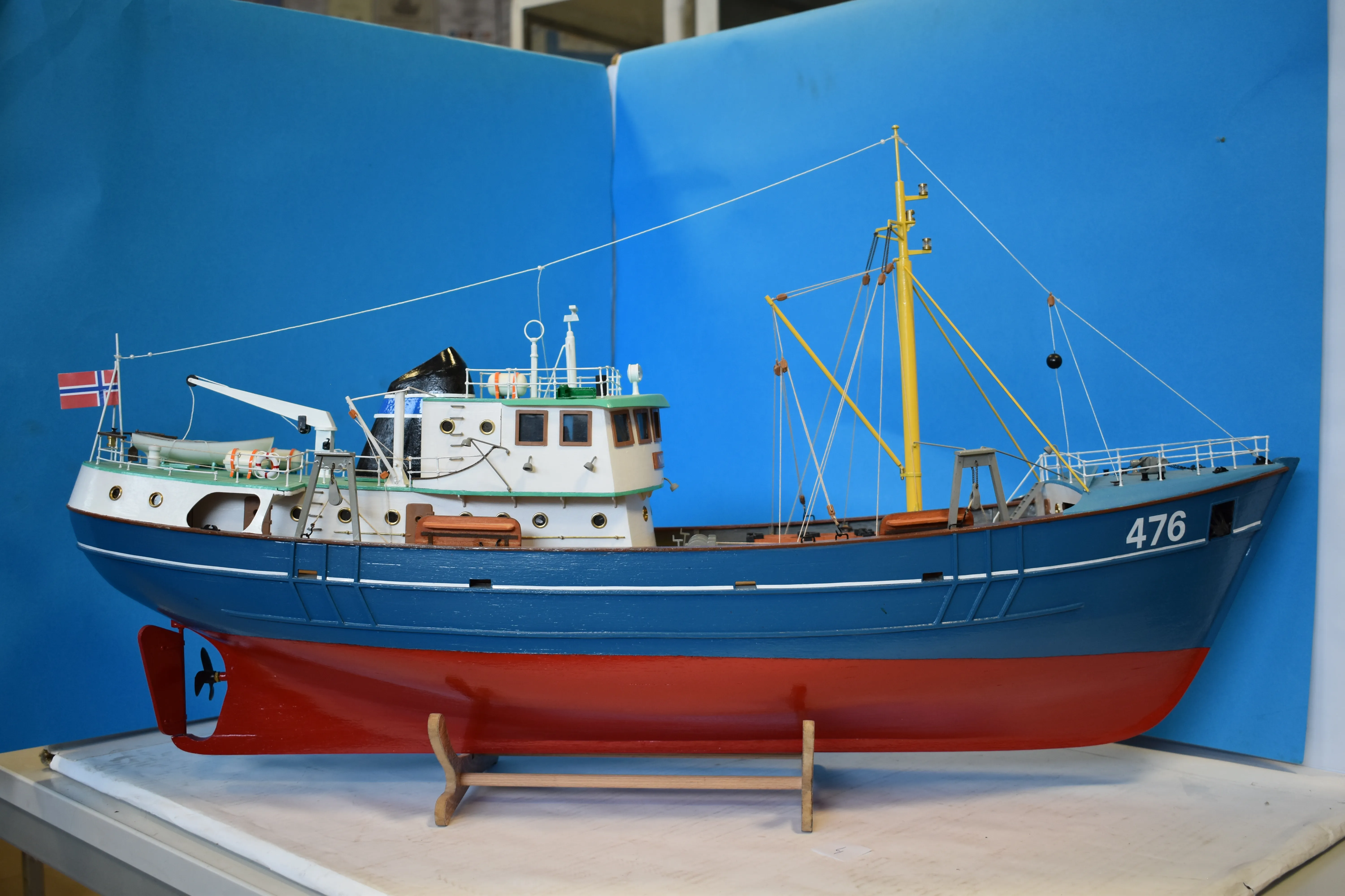 Модель корабля рыболовное судно "Nordkap 476" - Верфь на Столе