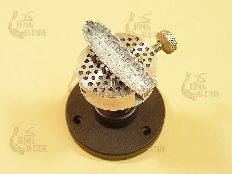 50 мм ухват на мощном основании