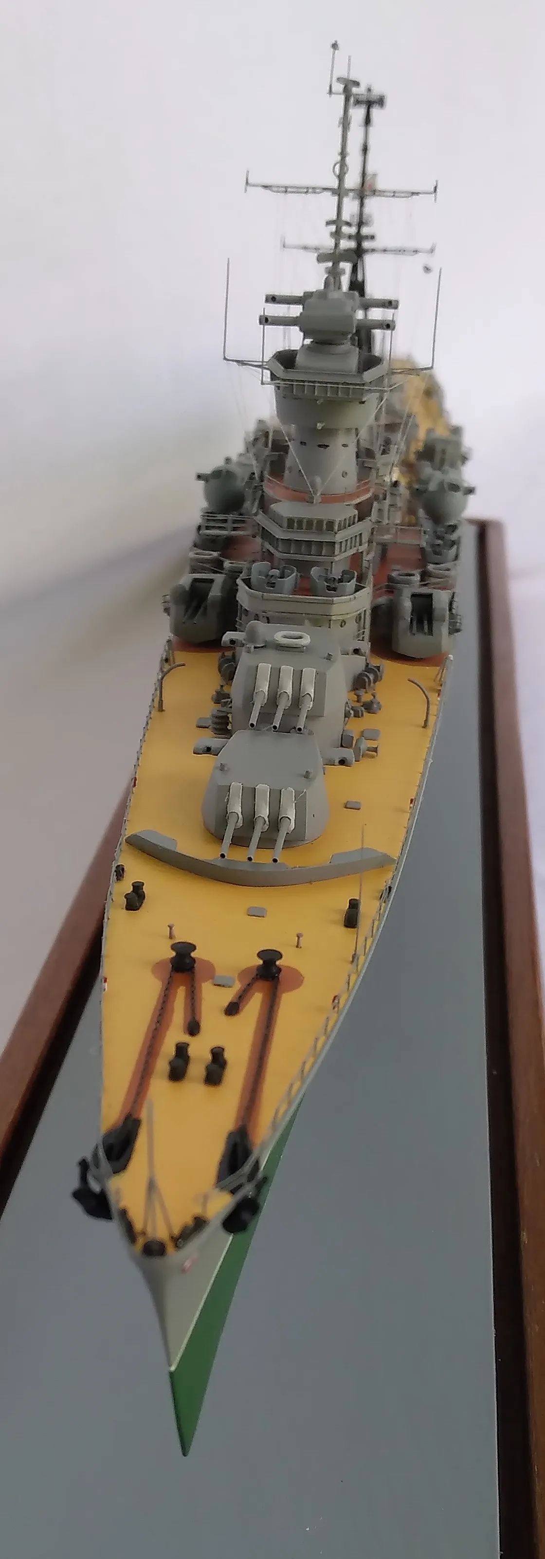 Модель корабля Артиллерийский крейсер "Адмирал Нахимов" - Верфь на Столе