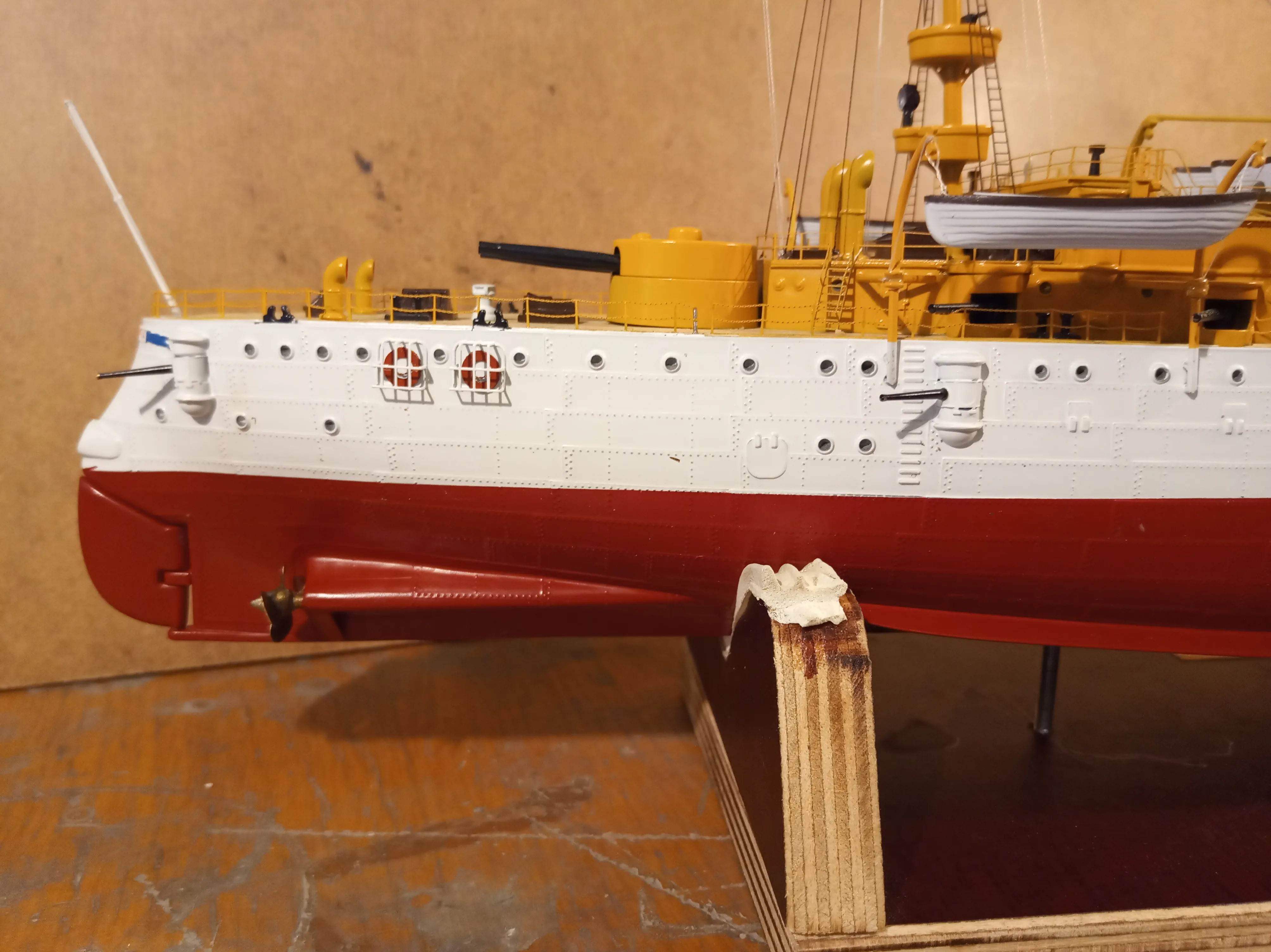 Модель корабля Protected Cruiser USS "OLIMPIA" - Верфь на Столе