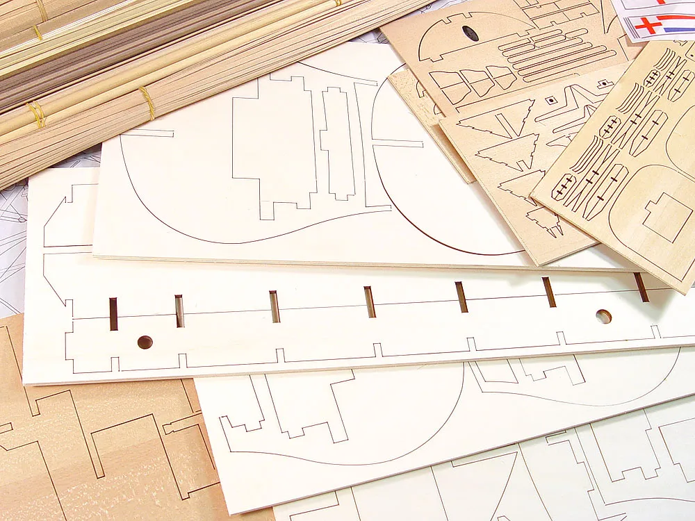 104-пушечный линкор Нельсона HMS Victory + (Полный набор инструментов, паруса, клея и краски)