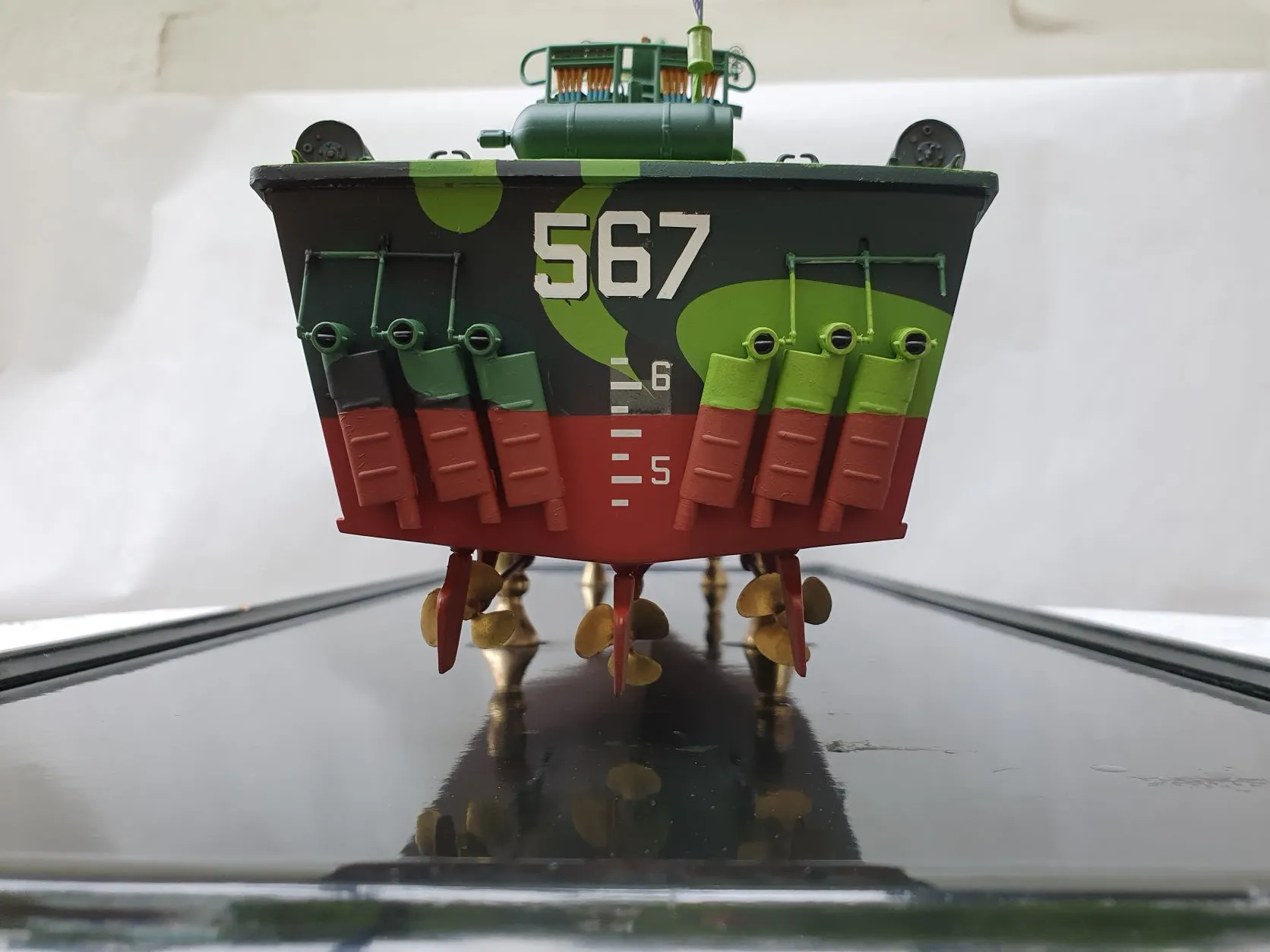 Модель корабля ELCO 80 TORPEDO BOAT PT-567  - Верфь на Столе