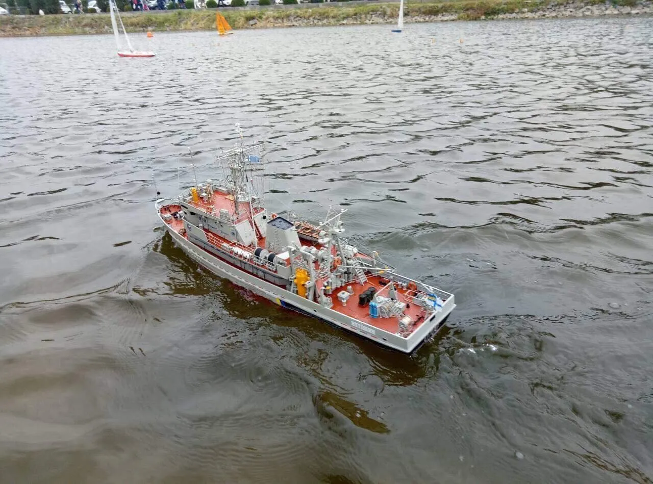 Модель корабля Водолазный бот проекта 535 типа "Краб"  - Верфь на Столе