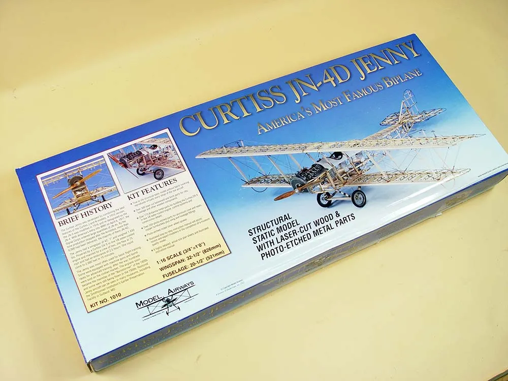 Деревянная модель самолета Биплан Curtiss Jn-4D Jenny