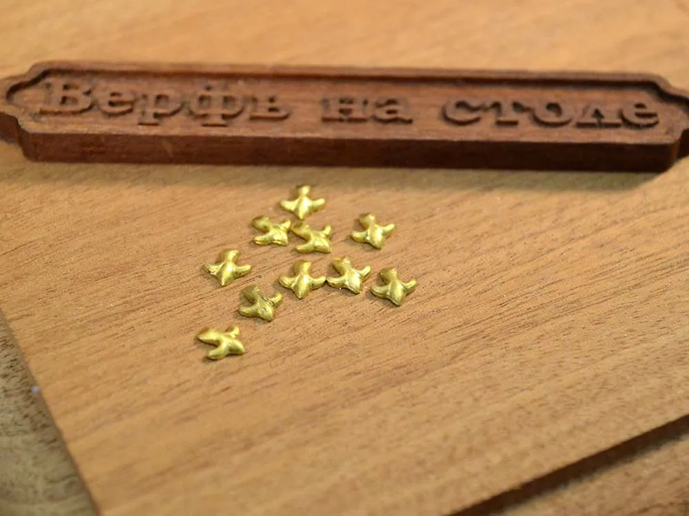 Французская лилия, металл, 7 мм, 10 шт