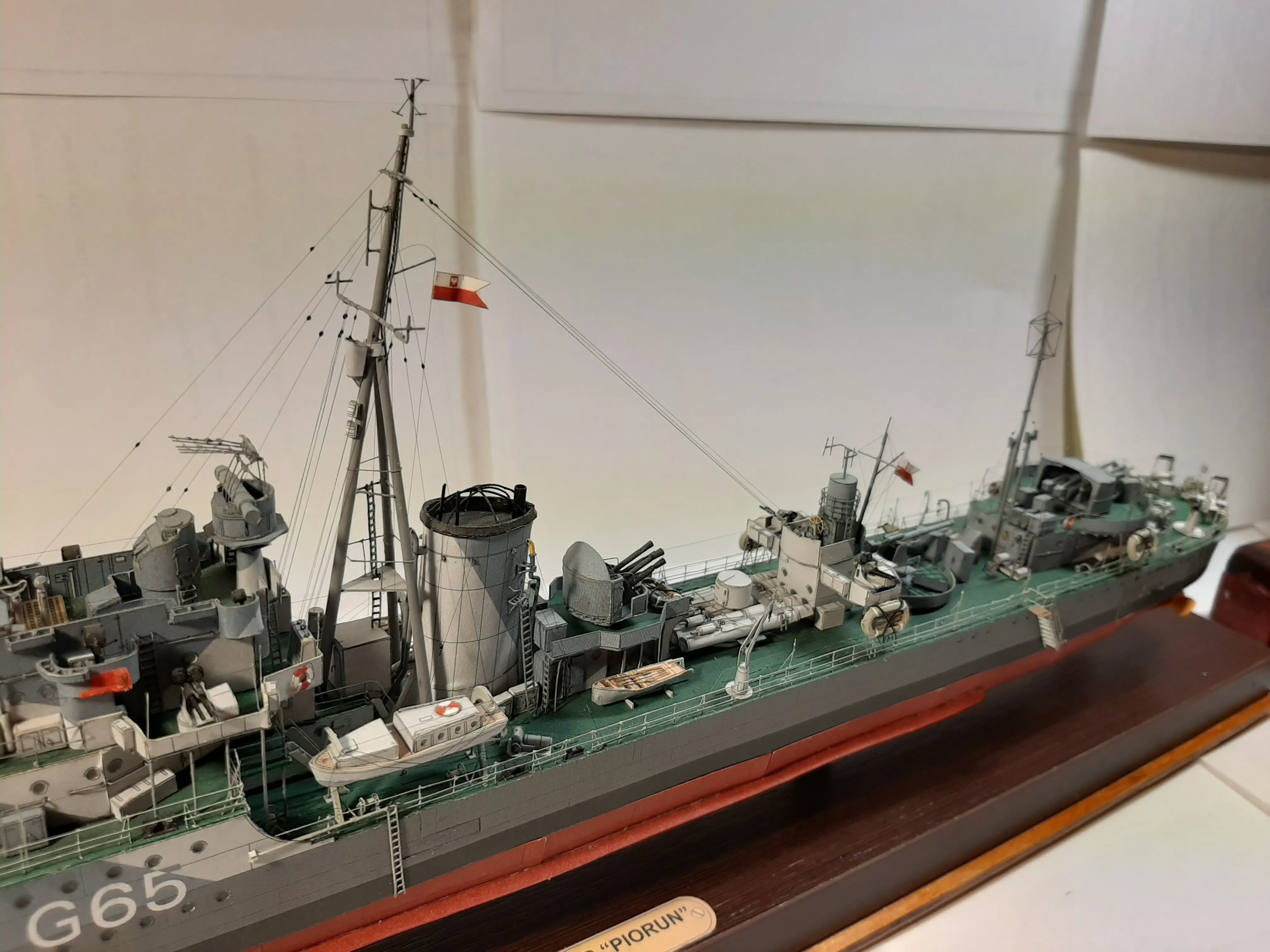 Модель корабля Эсминец "Piorun" - Верфь на Столе