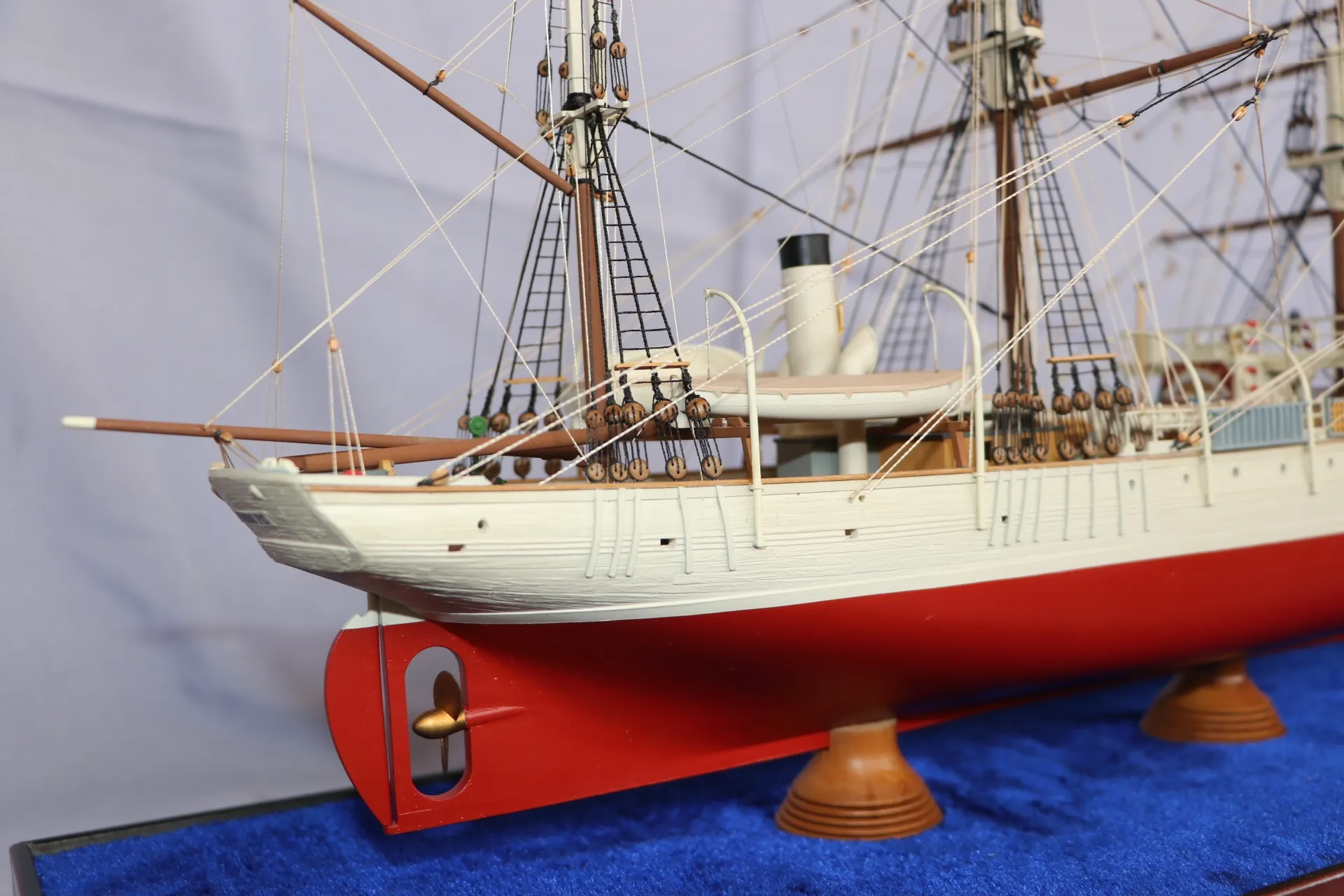 Модель корабля Барк "Паркуа-Па?" - Верфь на Столе