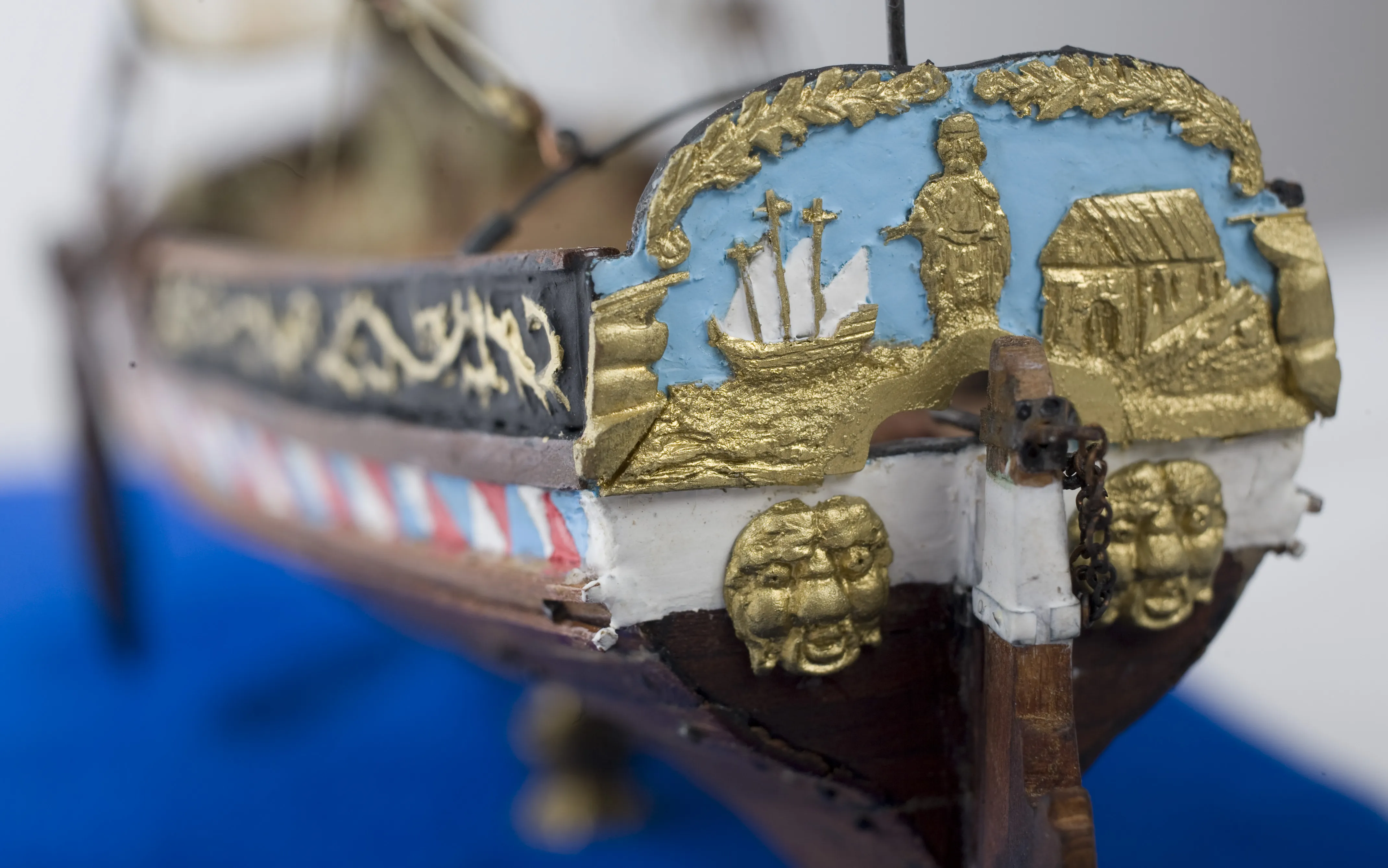 Модель корабля Ботик Петра 1  - Верфь на Столе