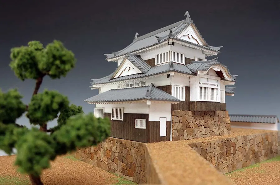 Замок Matsuyama + (Стартовый набор инструментов)