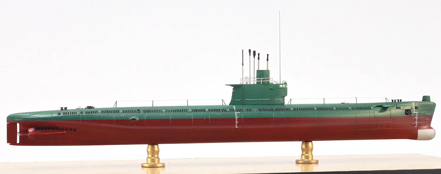 Модель корабля Подволная лодка тип 033 ВМС КНДР - Верфь на Столе