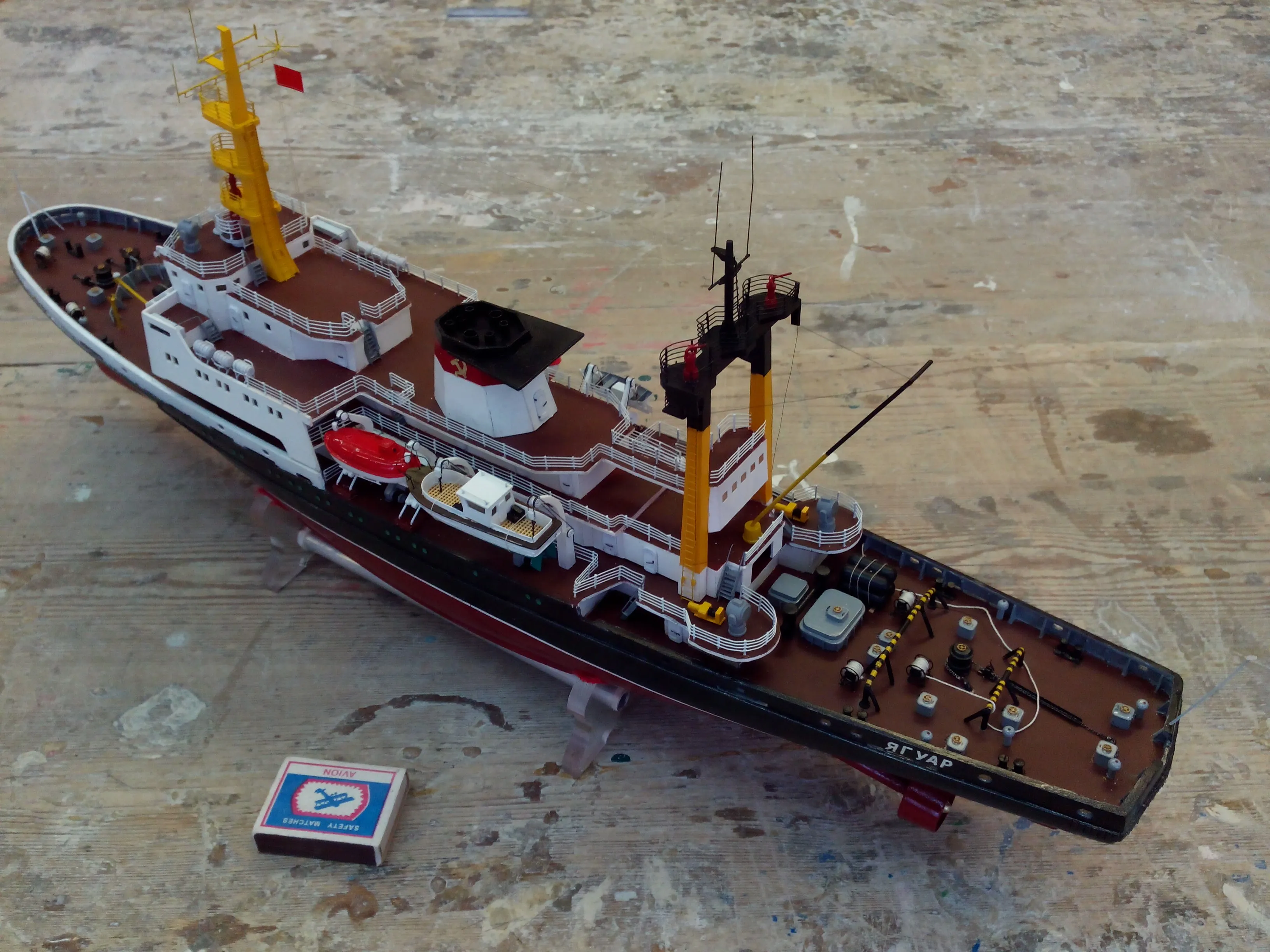 Модель корабля Буксир спасатель типа "Барс" - Верфь на Столе