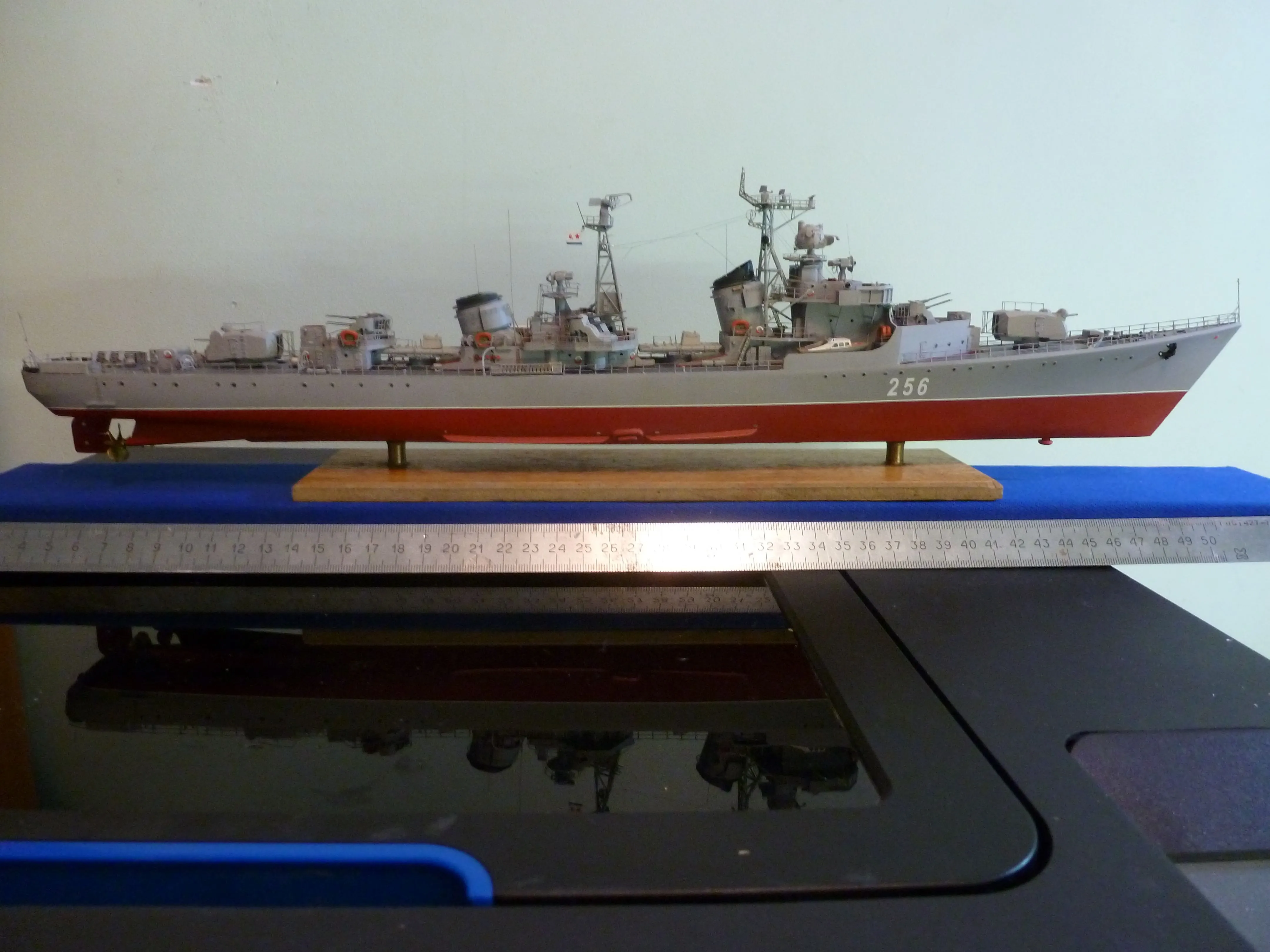 Модель корабля Эскадренный миноносец "Спокойный"  - Верфь на Столе