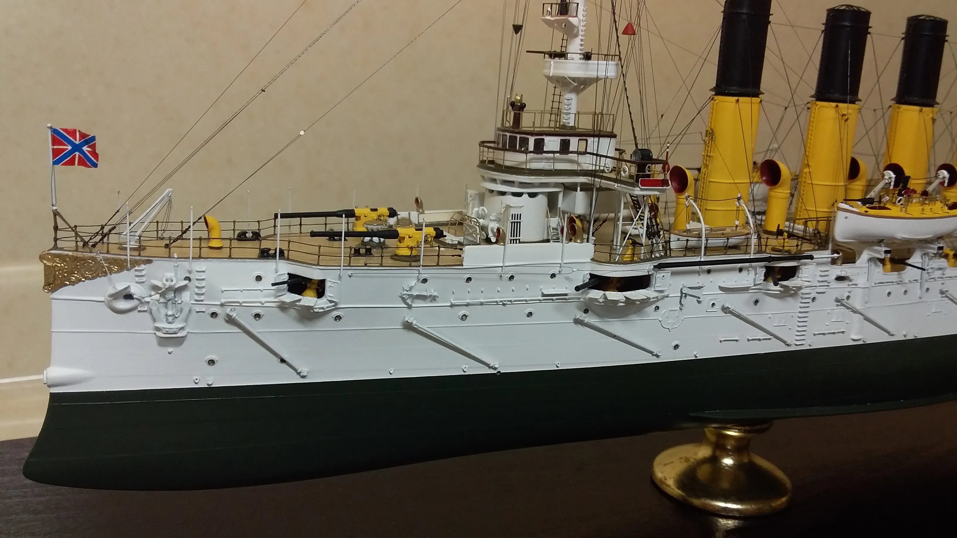 Модель корабля Бронепалубный крейсер 1 ранга «Варяг» - Верфь на Столе