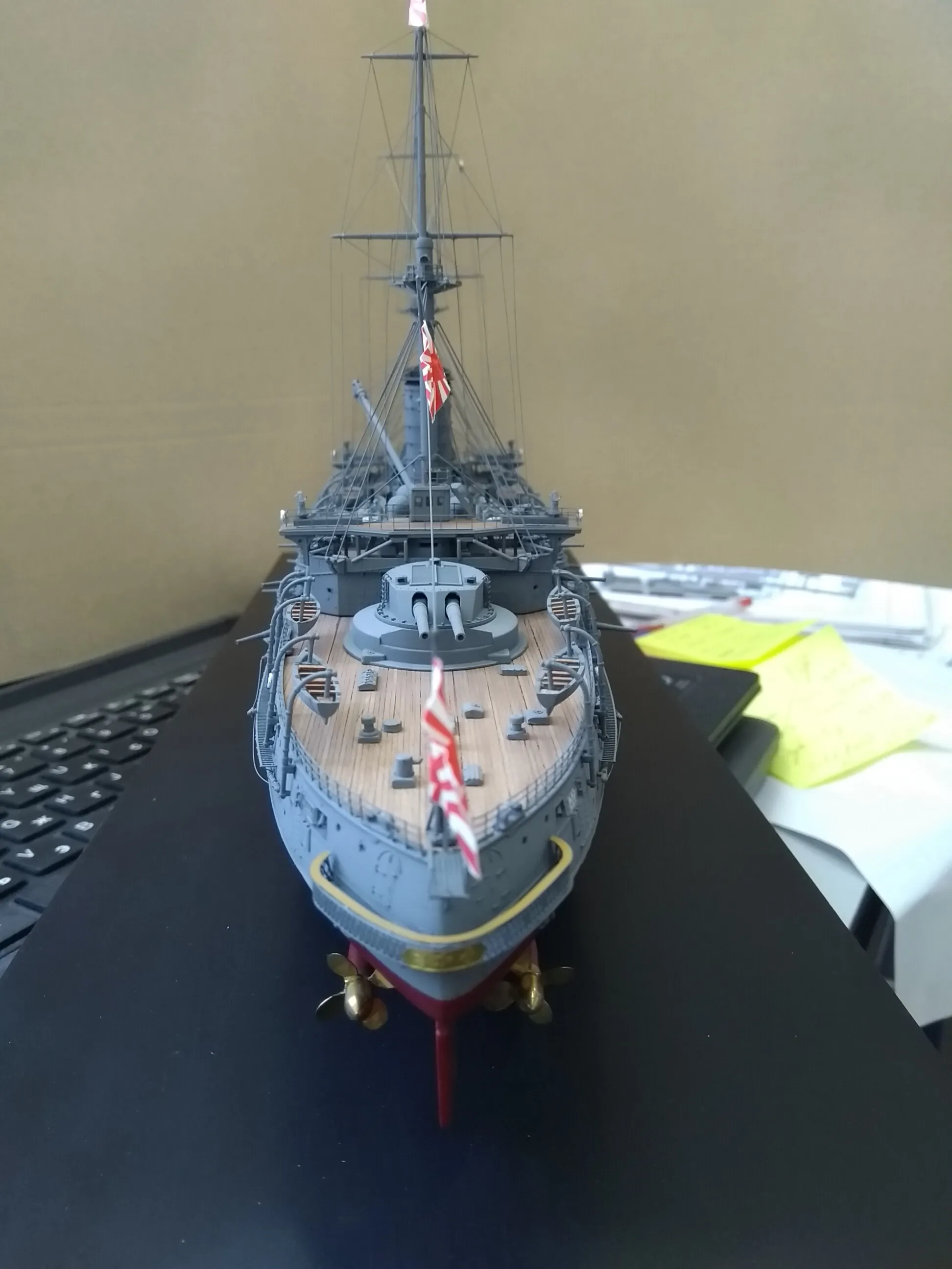 Модель корабля Броненосец "MIKASA" - Верфь на Столе
