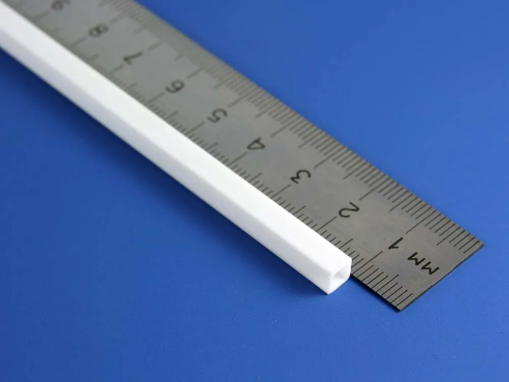 Квадратная пластиковая трубка 4,8 мм, 3 шт/уп.