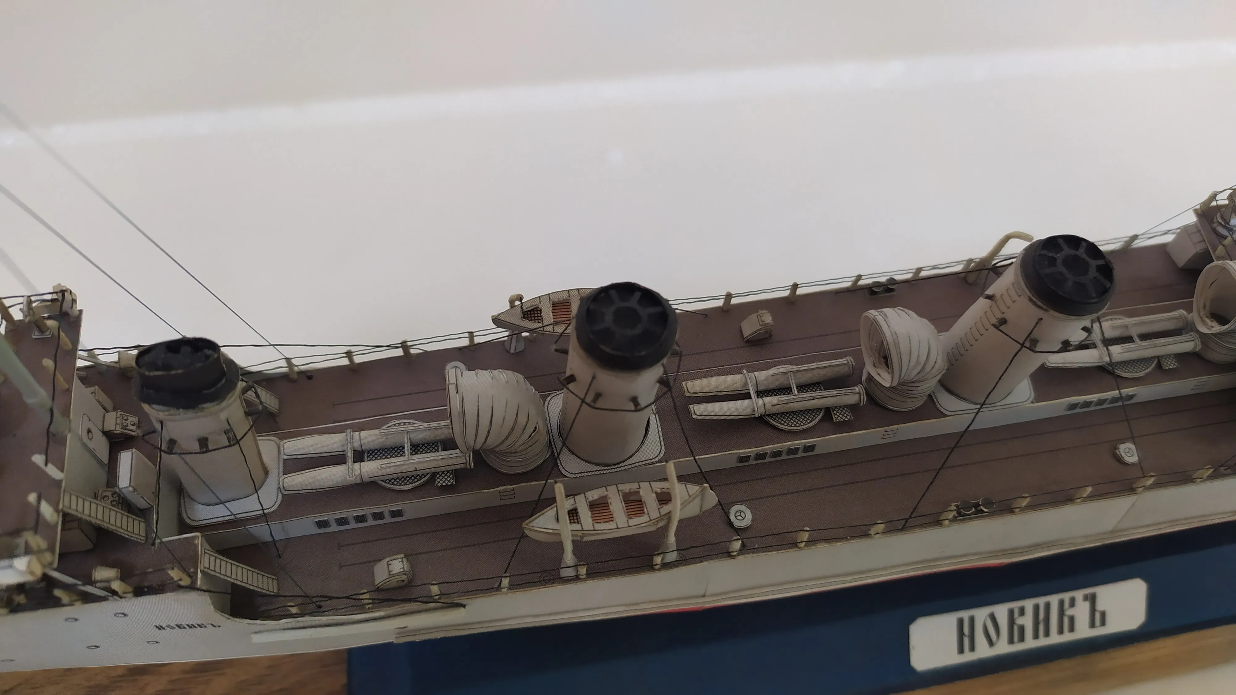 Модель корабля Эсминец "Новик" - Верфь на Столе