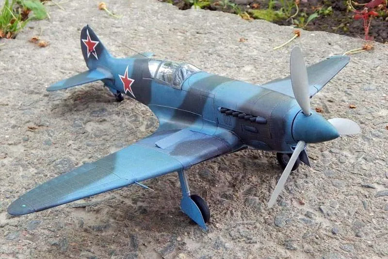 Модель из бумаги Истребитель ИТП-М-2 Поликарпова