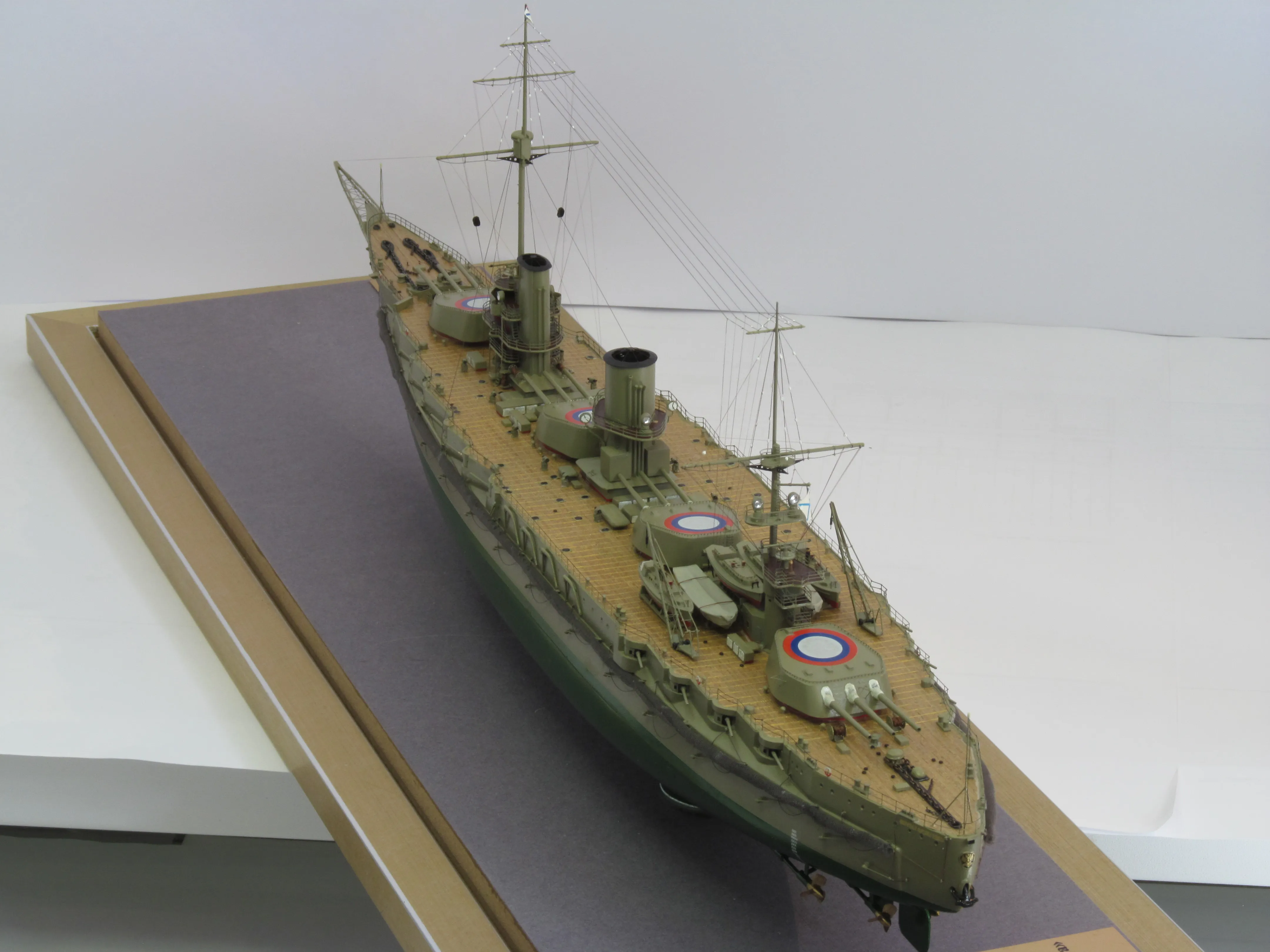 Модель корабля Линкор "Императрица_Екатерина" - Верфь на Столе