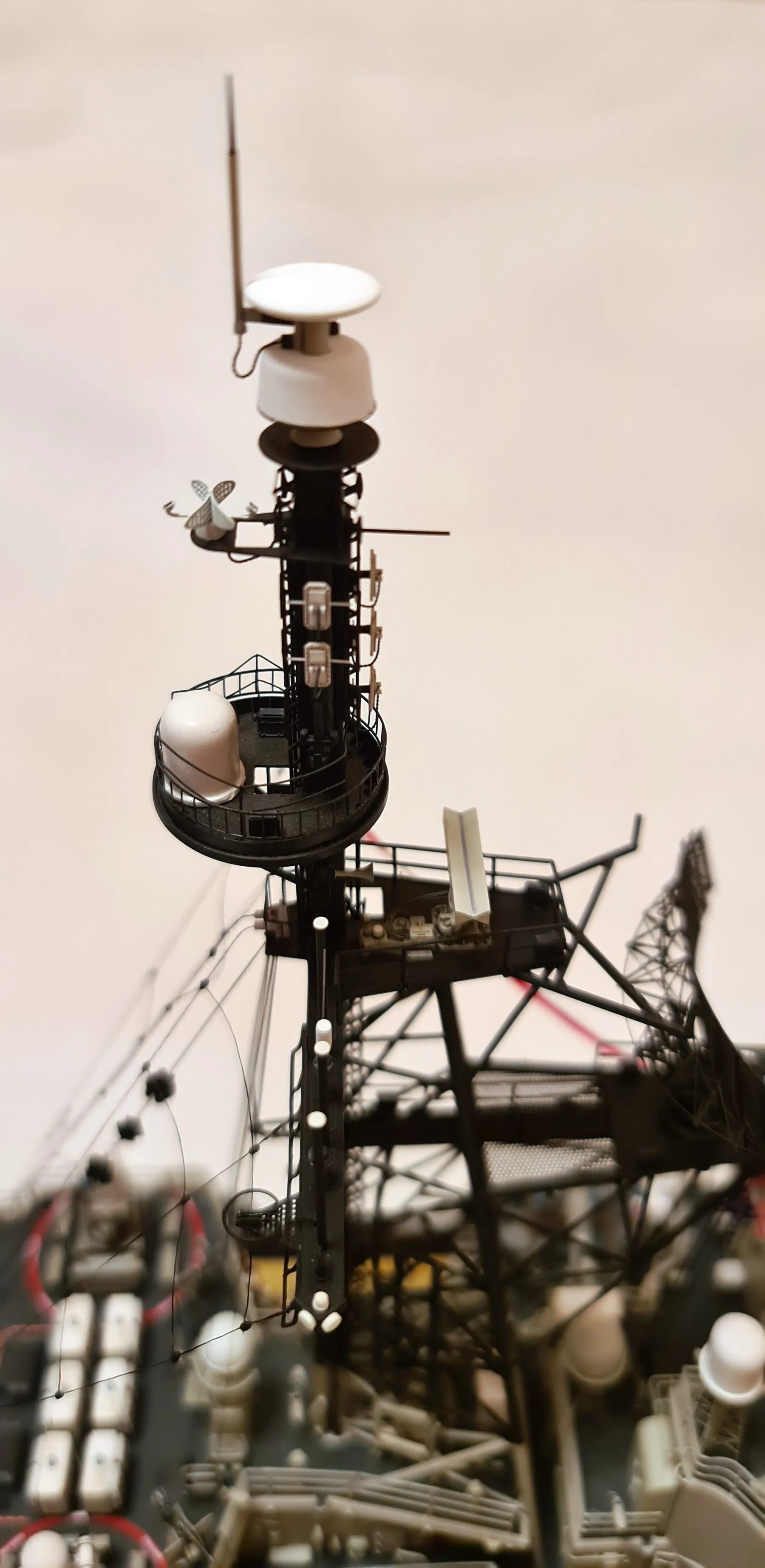 Модель корабля USS Vincennes (CG-49) - Верфь на Столе